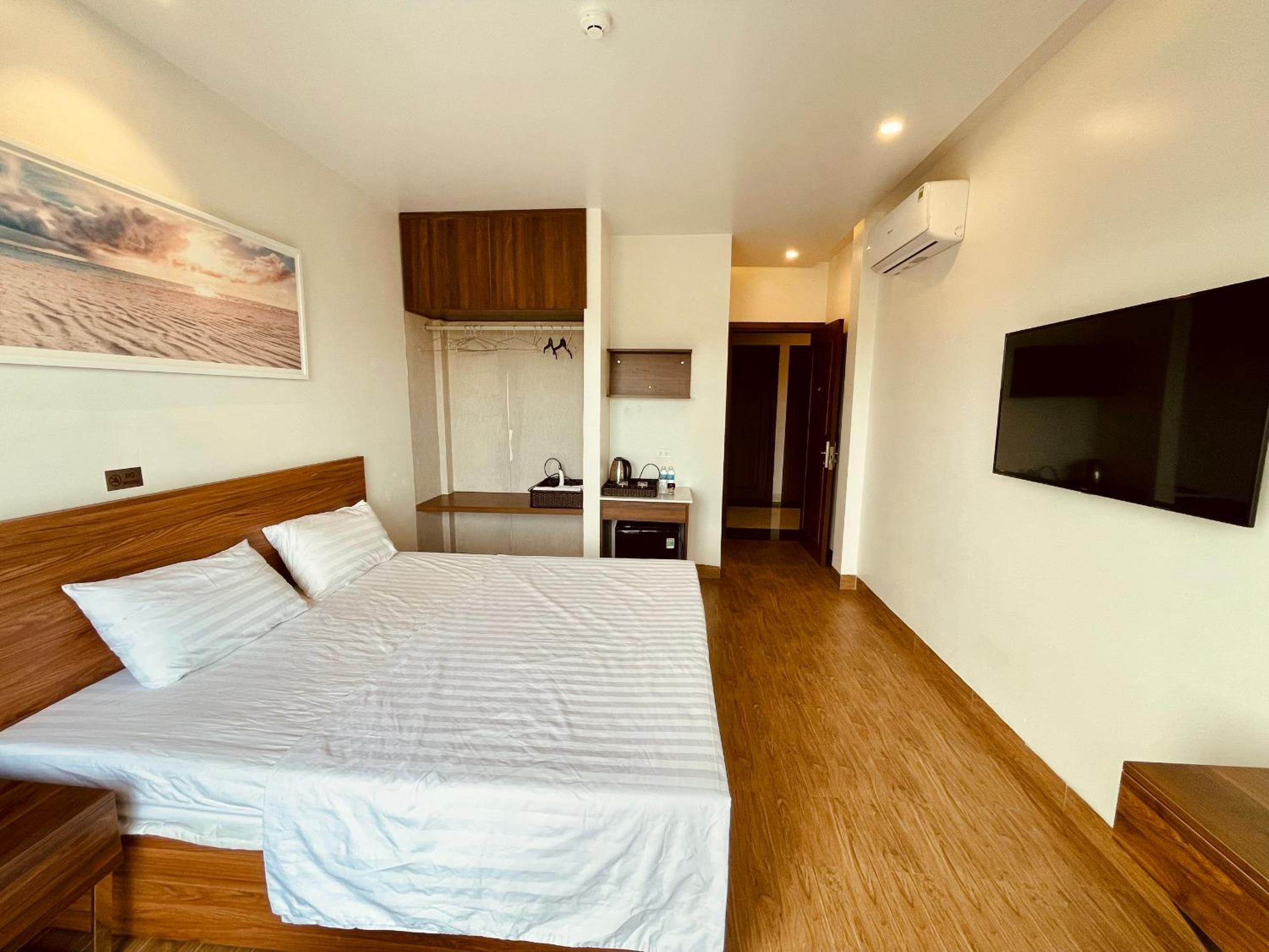 King Room With Balcony photo 3