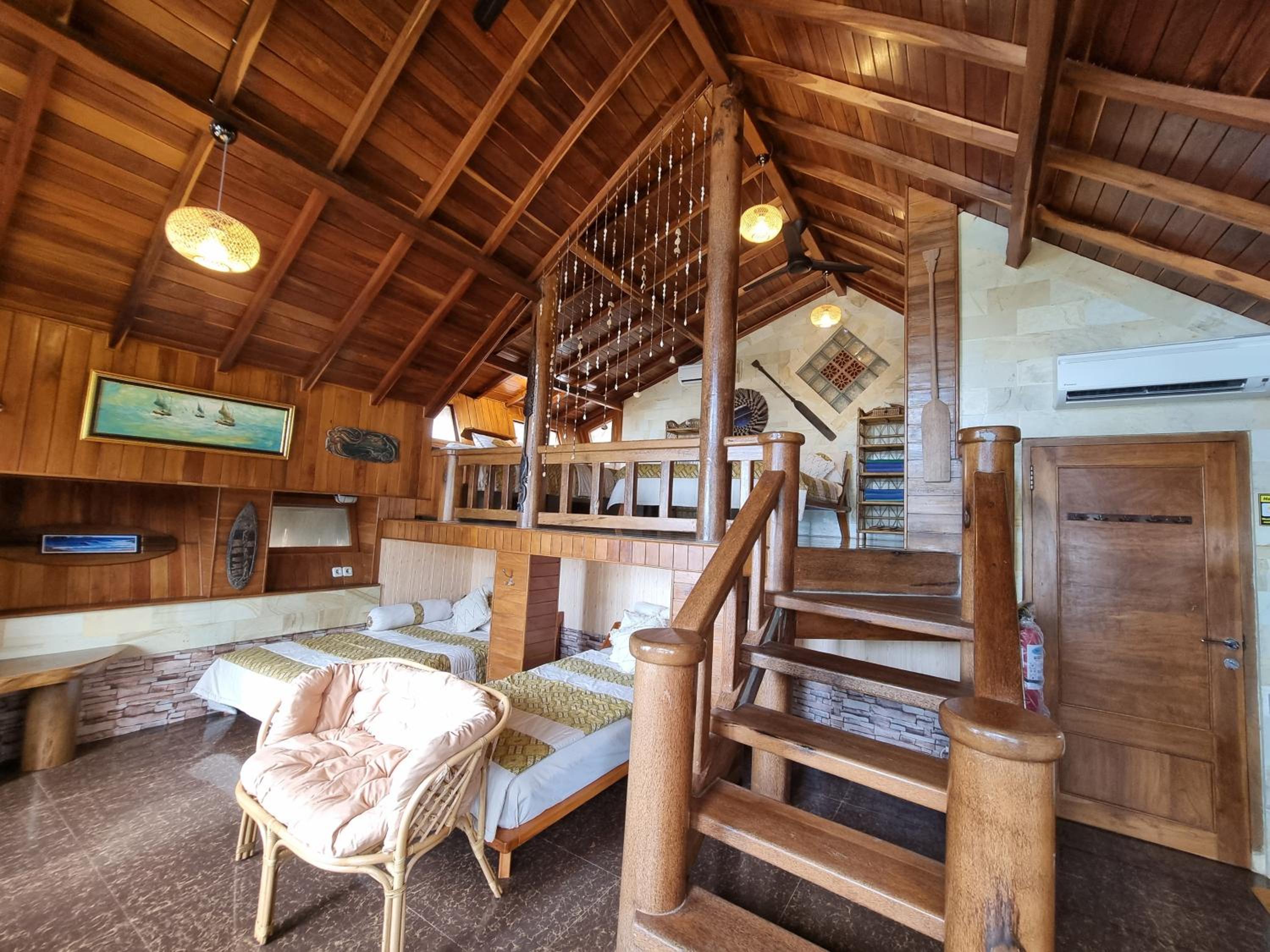 Villa - Beach Front