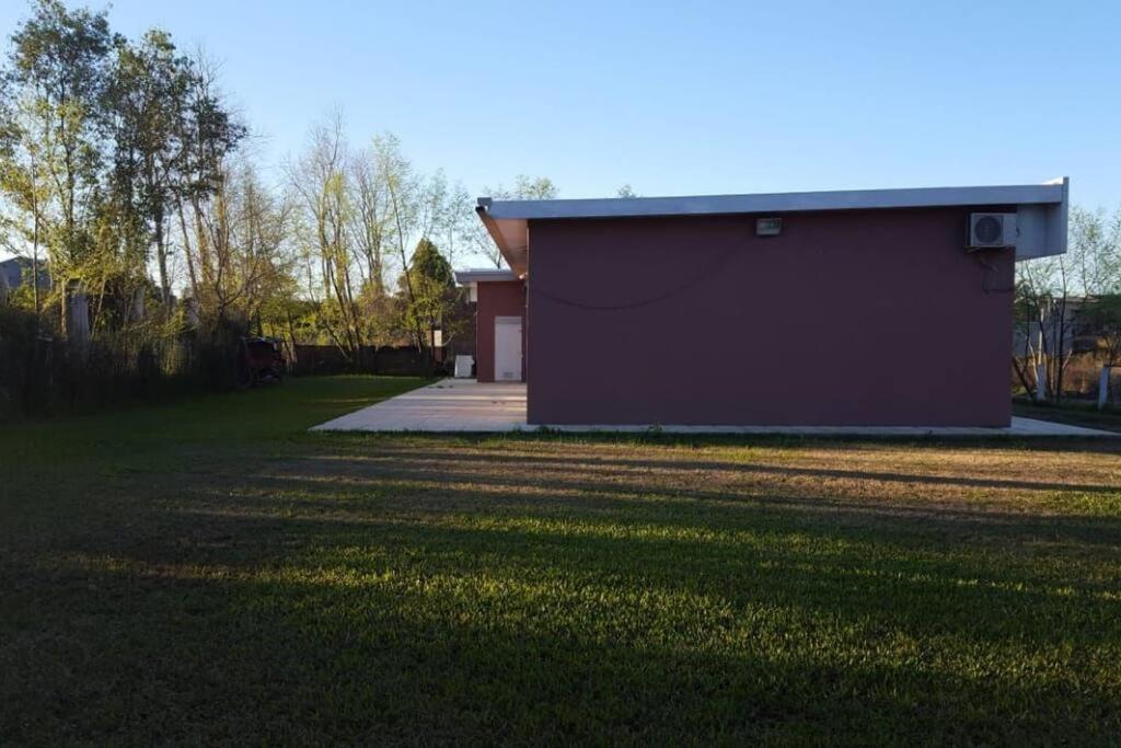 Three-Bedroom House photo 3