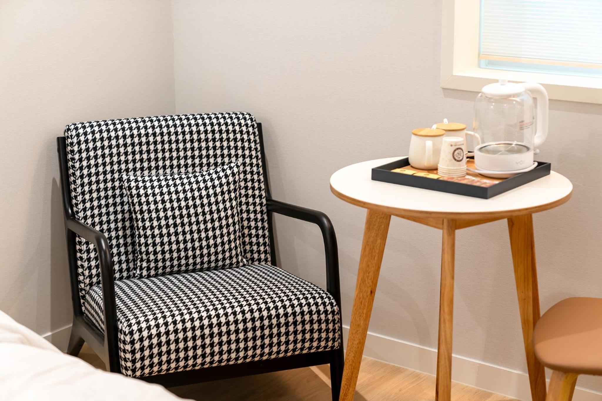 Deluxe Room - Photo 9