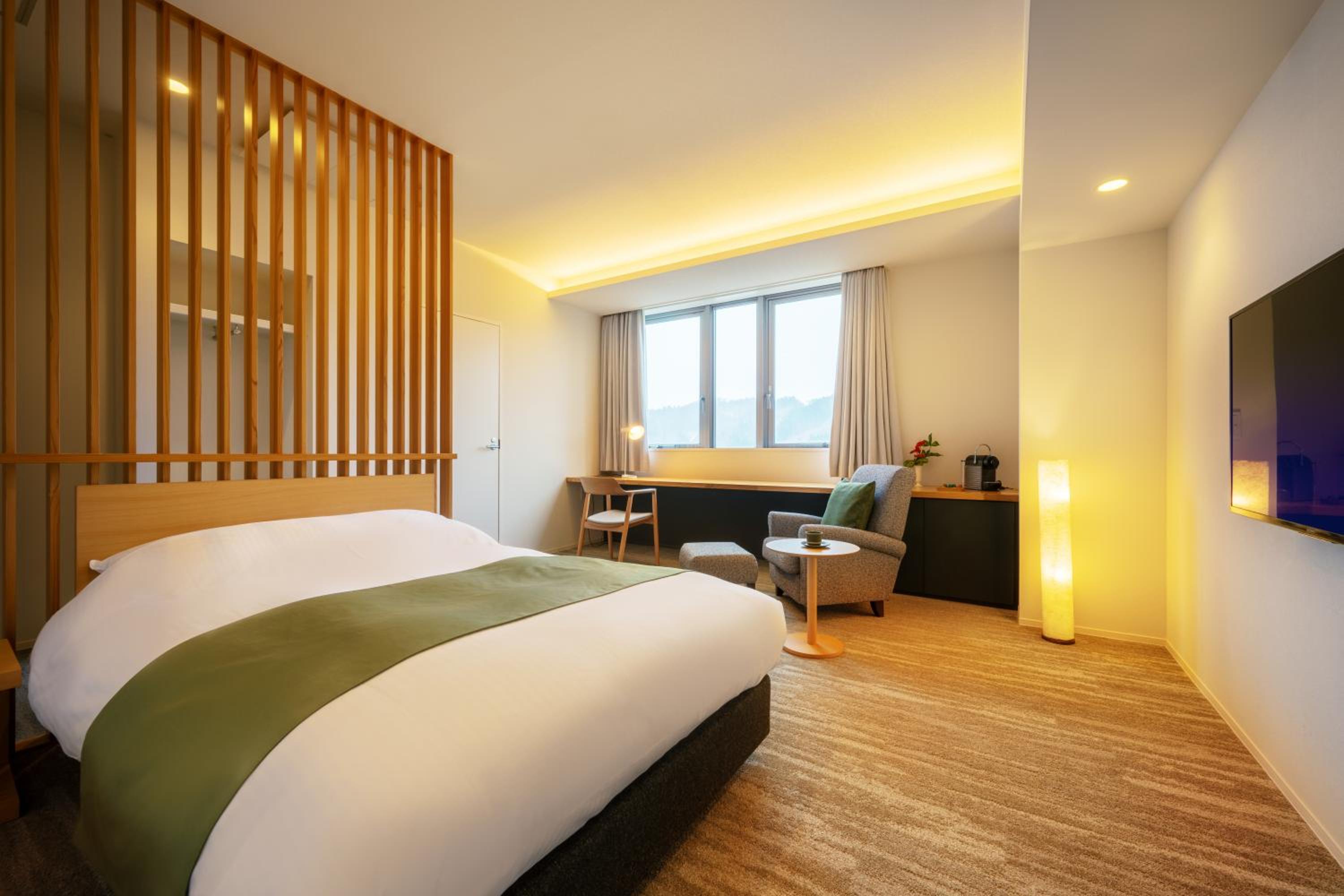 Single Room with Private Bathroom photo 1
