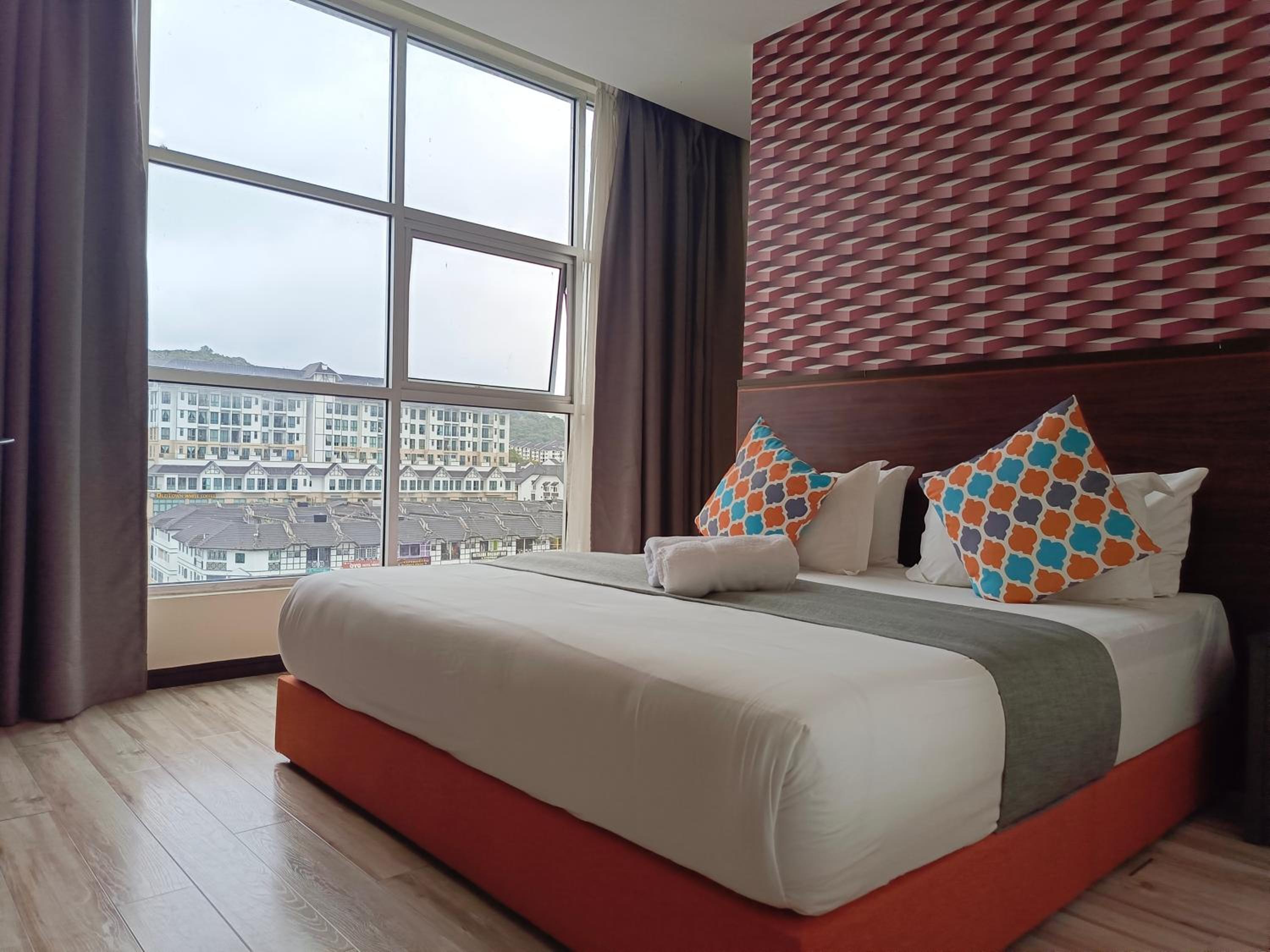 Superior King Room - Photo 3