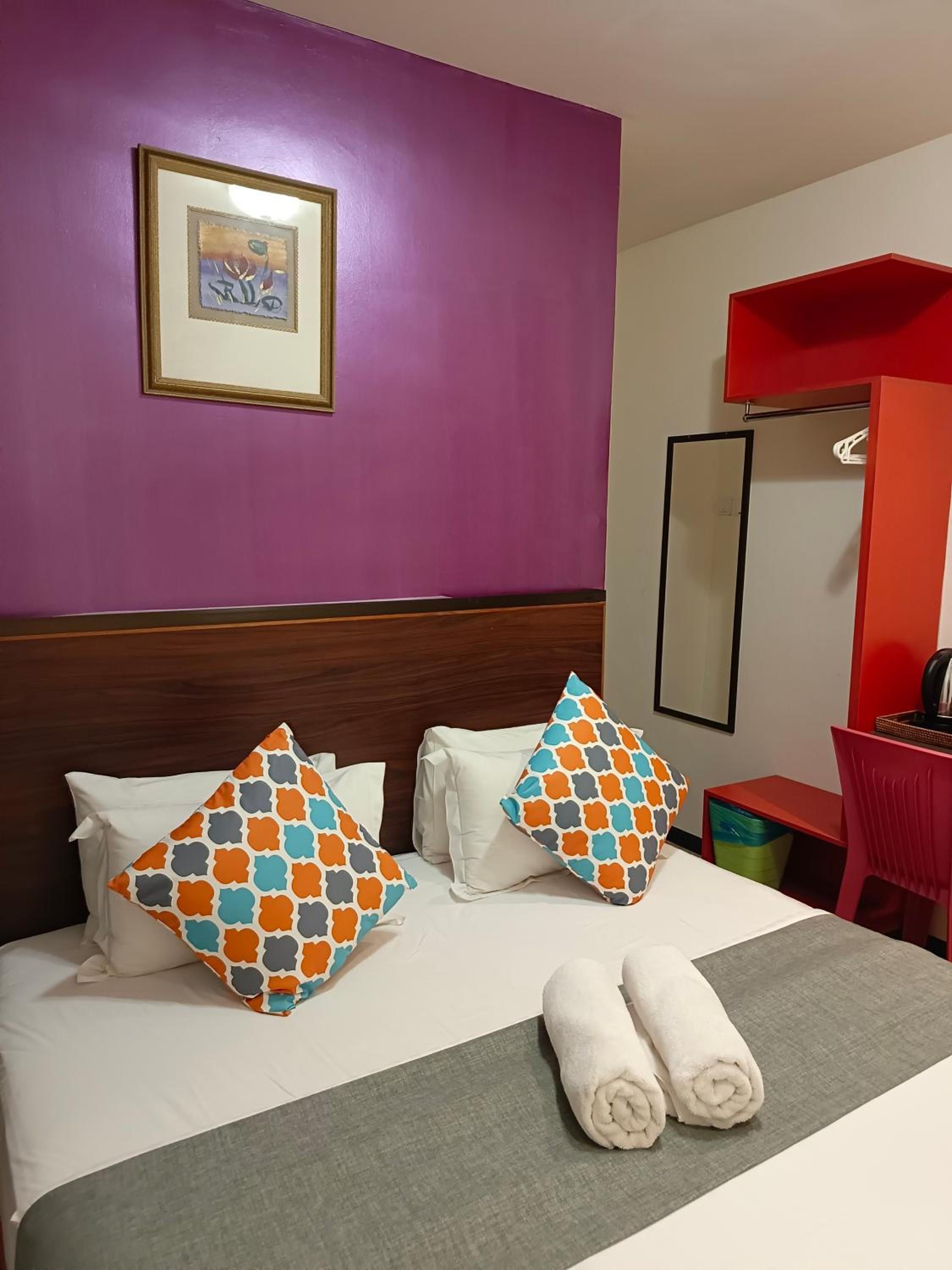 Standard Double Room - Photo 2