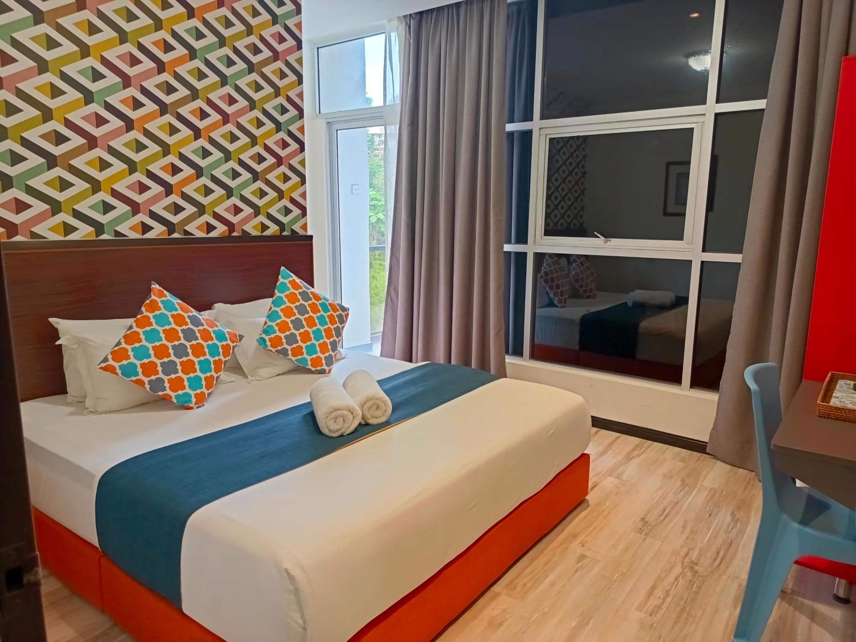 Deluxe Double Room with Balcony - Photo 1