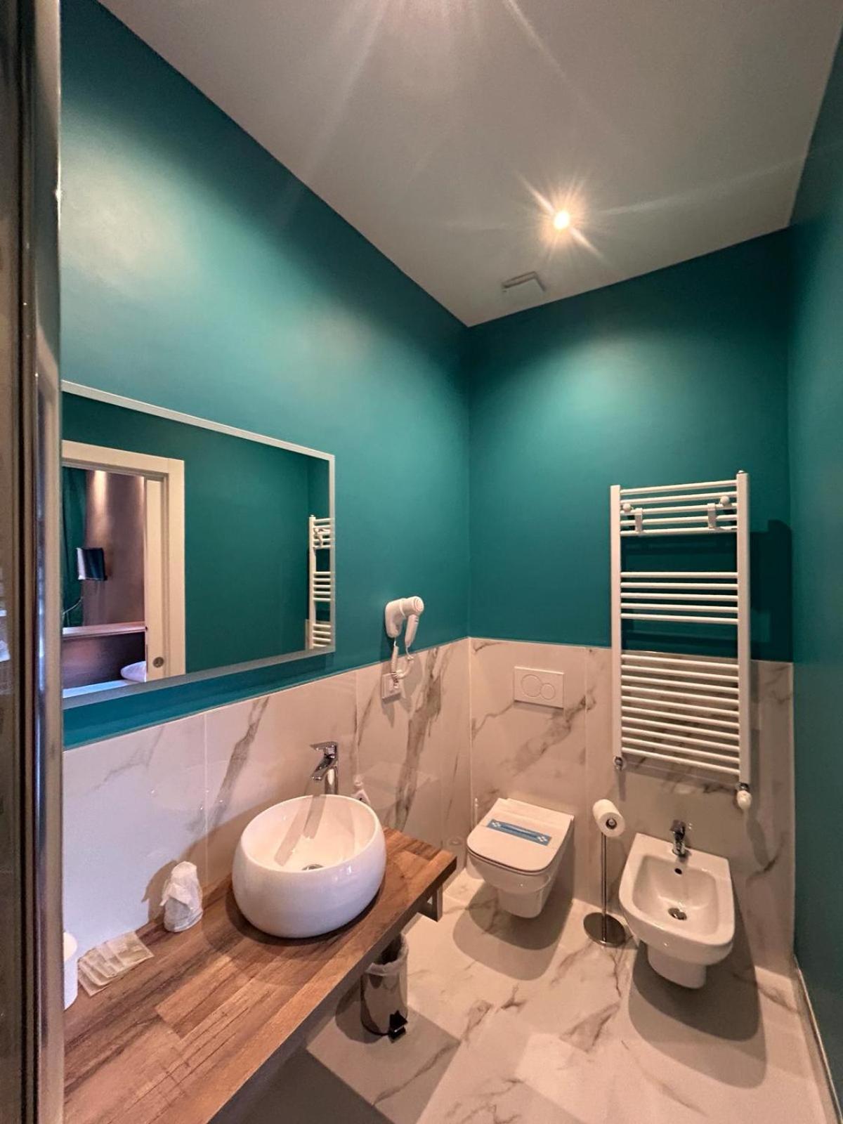 Junior Suite with Canal View photo 3