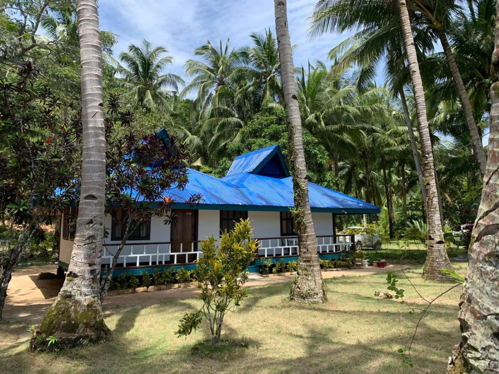 Double or Twin Room with Sea View photo 3
