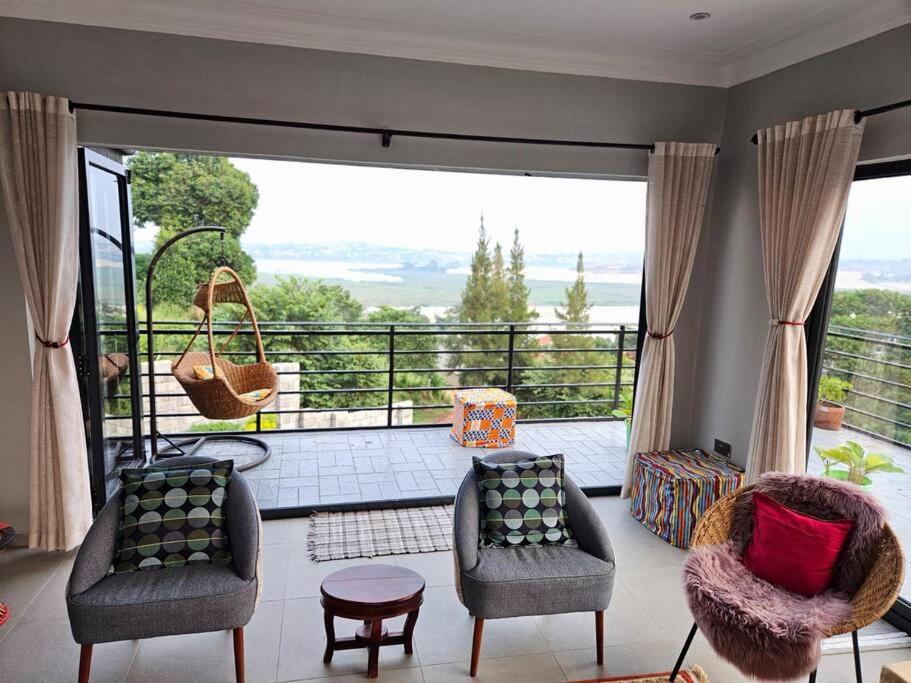 Four-Bedroom House photo 1