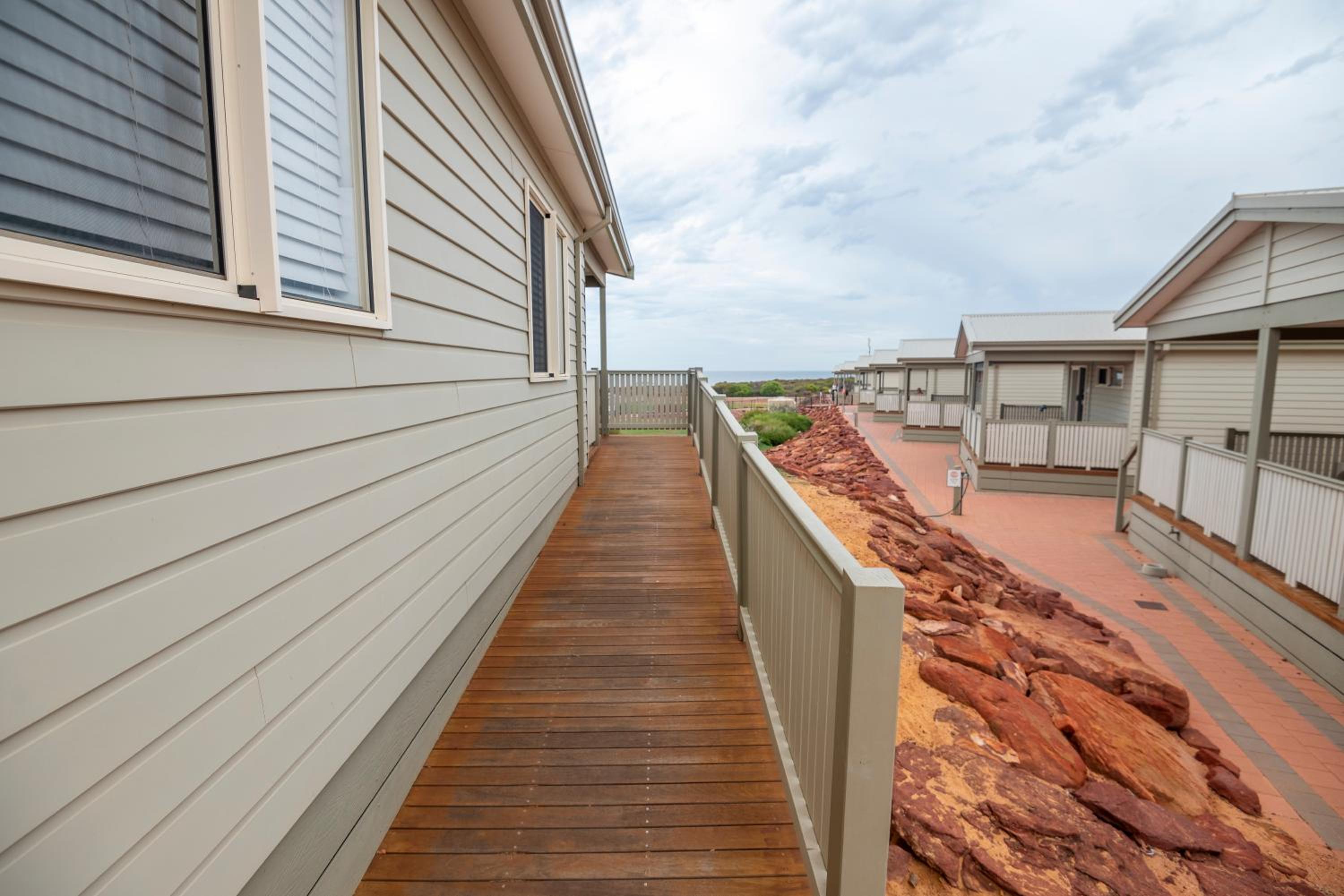 Premium Ocean View Holiday Unit - Photo 19