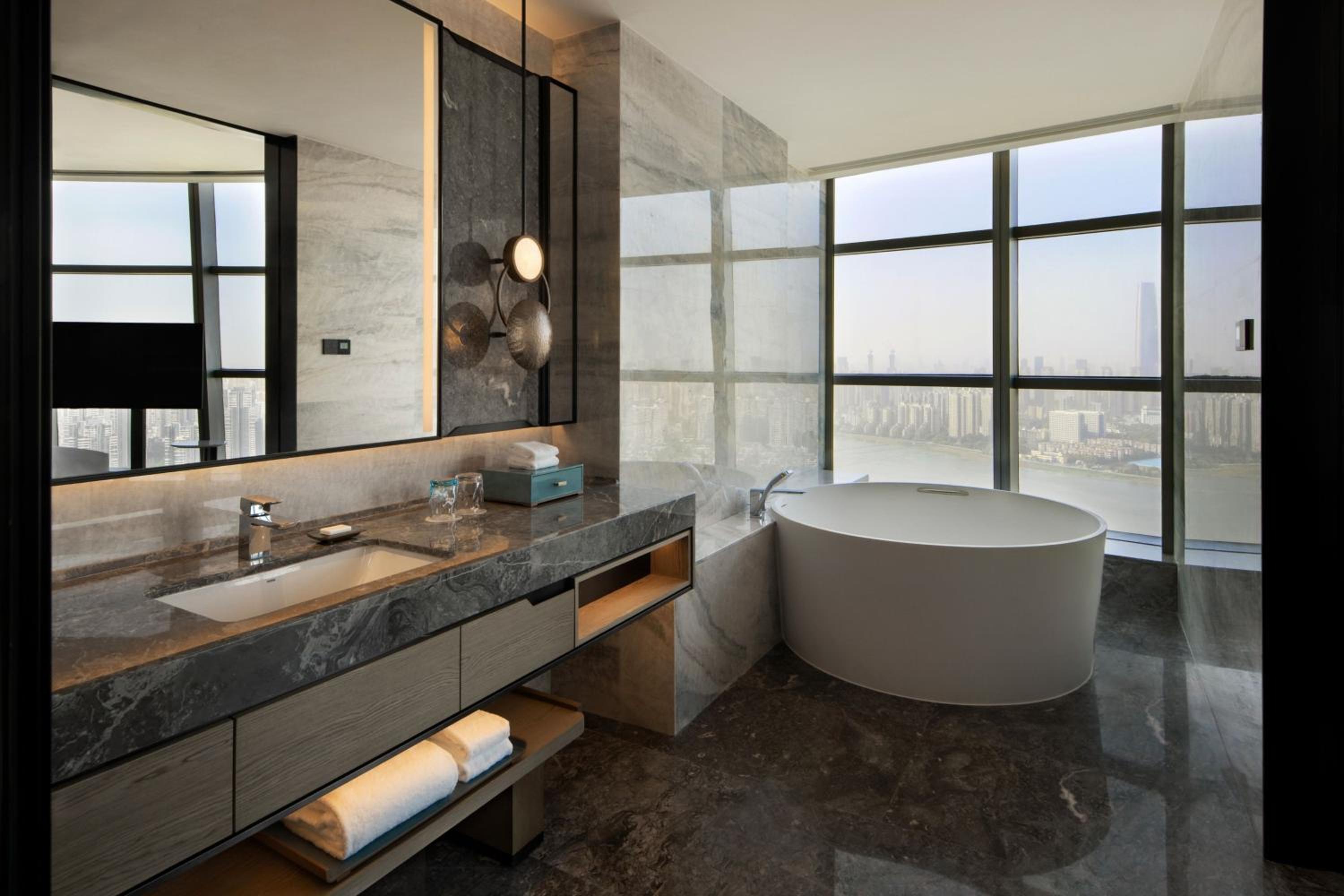 Lake View Skyscraping studio - Executive Lounge Access photo 3