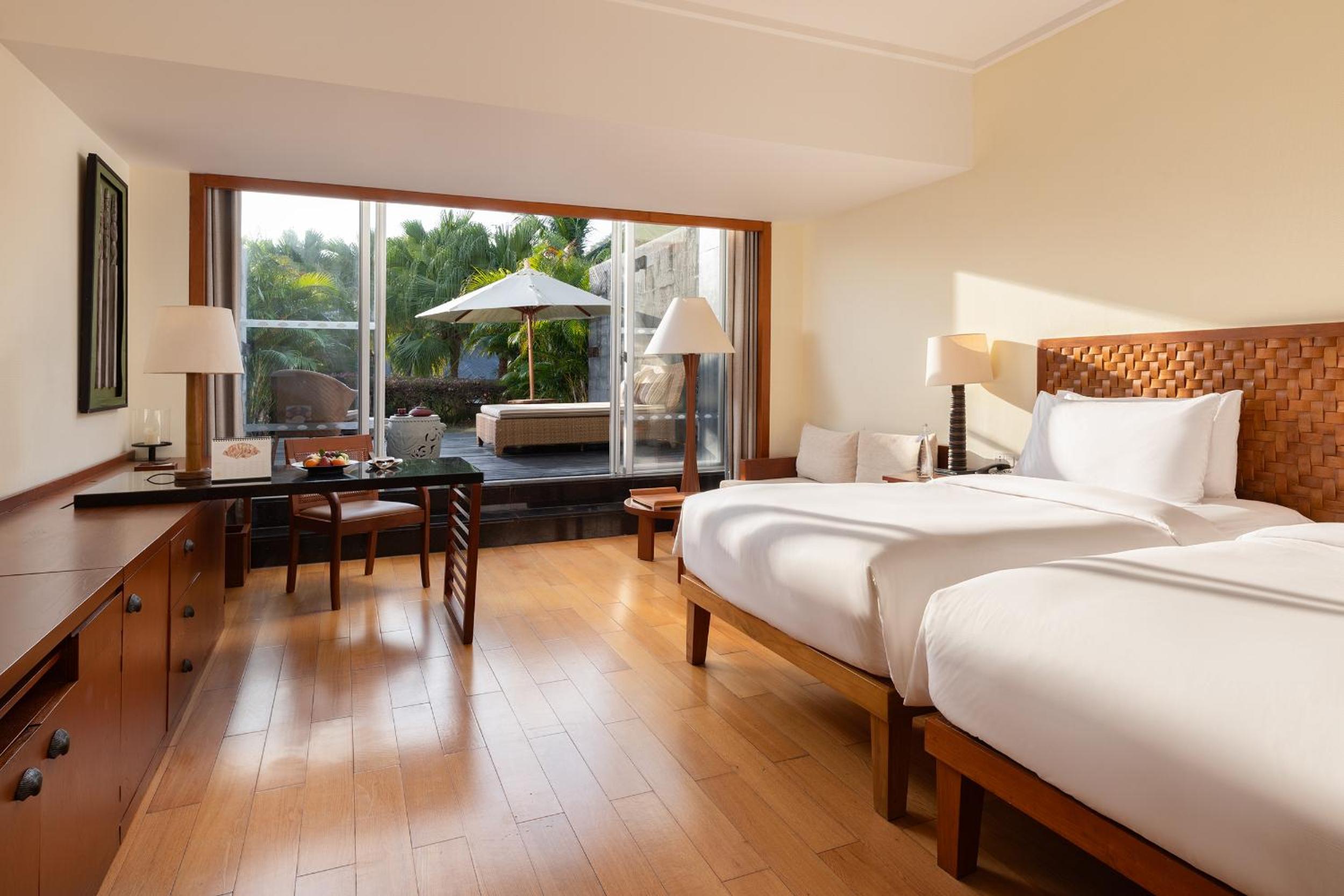 Garden View Room 【Need To Make Appointment 1 Day In Advance: Snack + Beer/Red Wine /Waite Wine  For 2 Persons +Welcome Fruit + Rmb200 Voucher（Available After Spending Rmb898） +Chinese Kungfu ) 】 - Photo 1