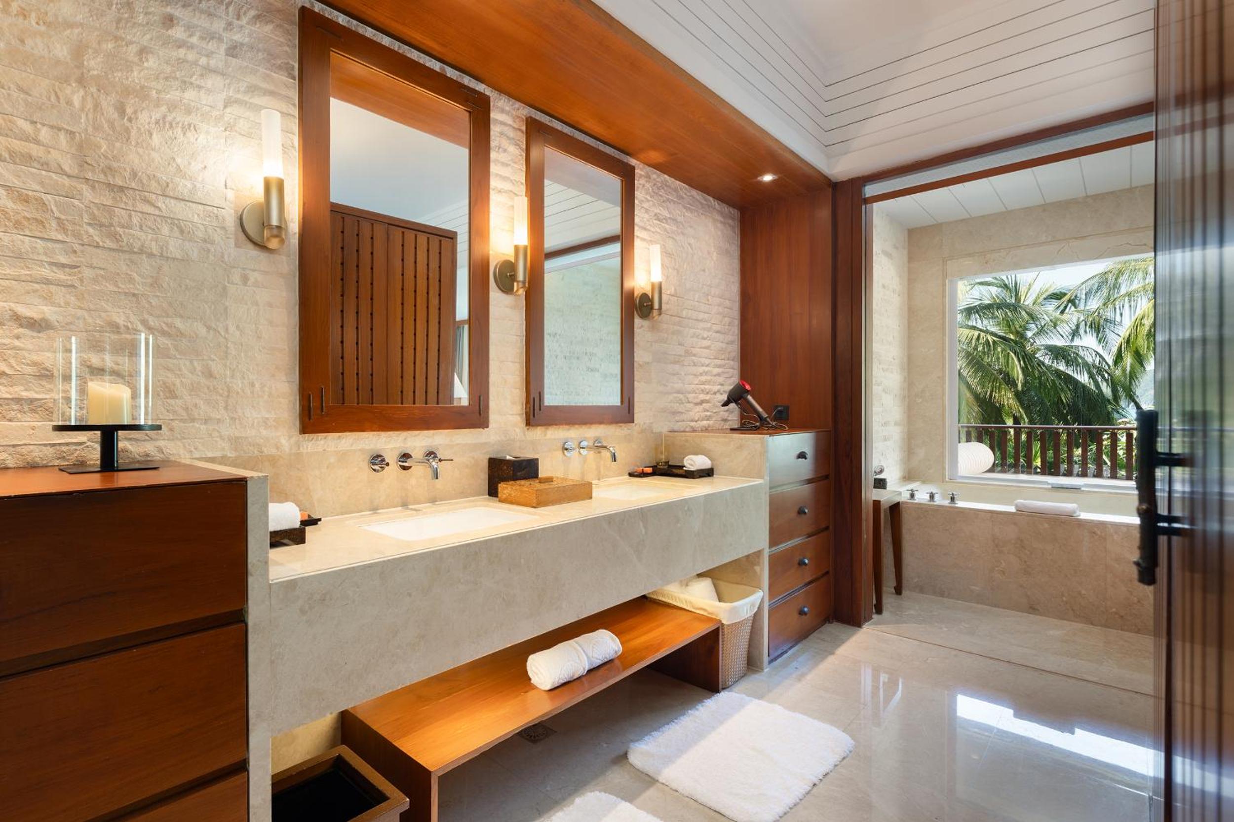 Ocean Breeze pavilion room  - Photo 11