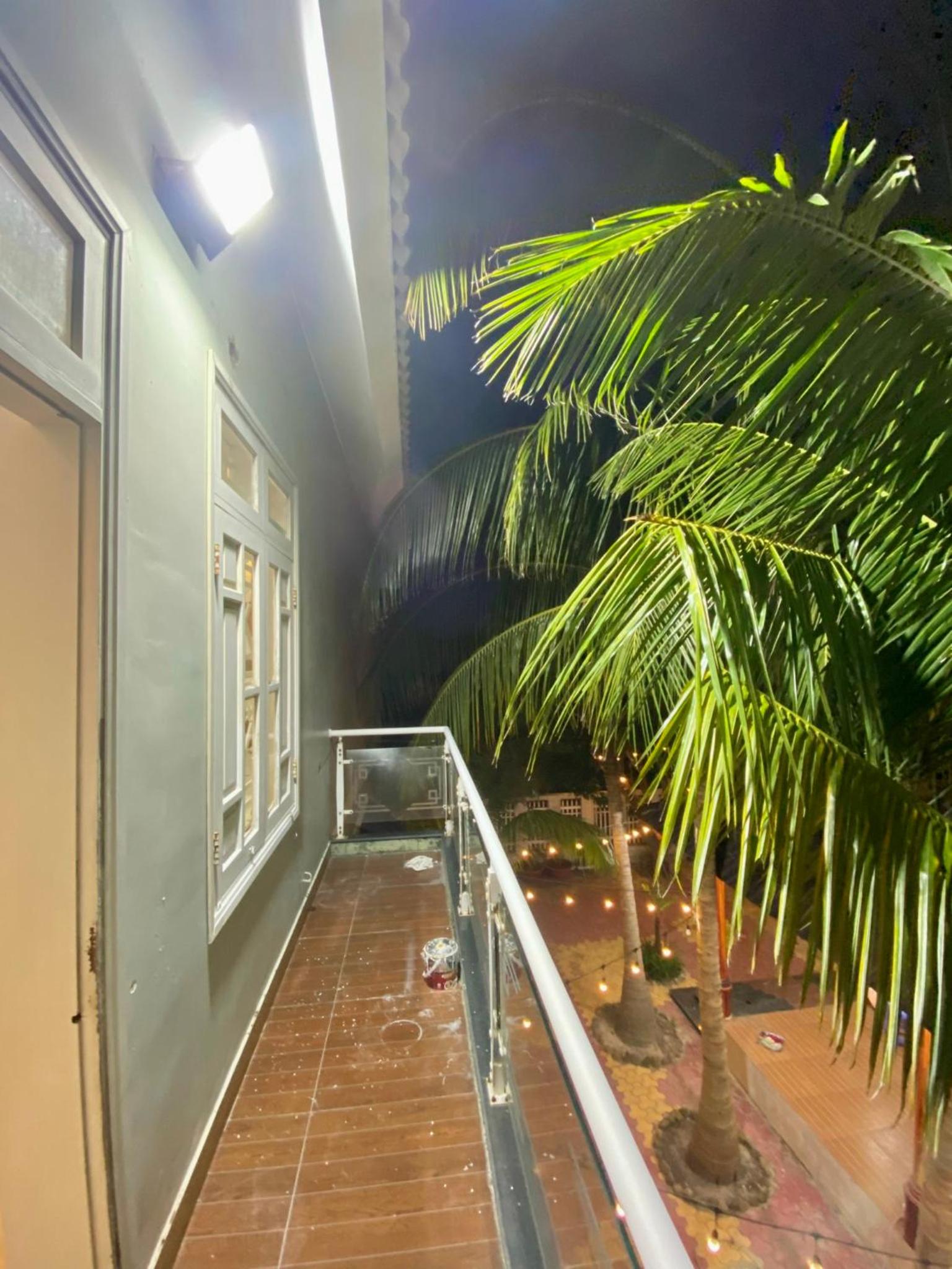 Apartment with Terrace photo 3