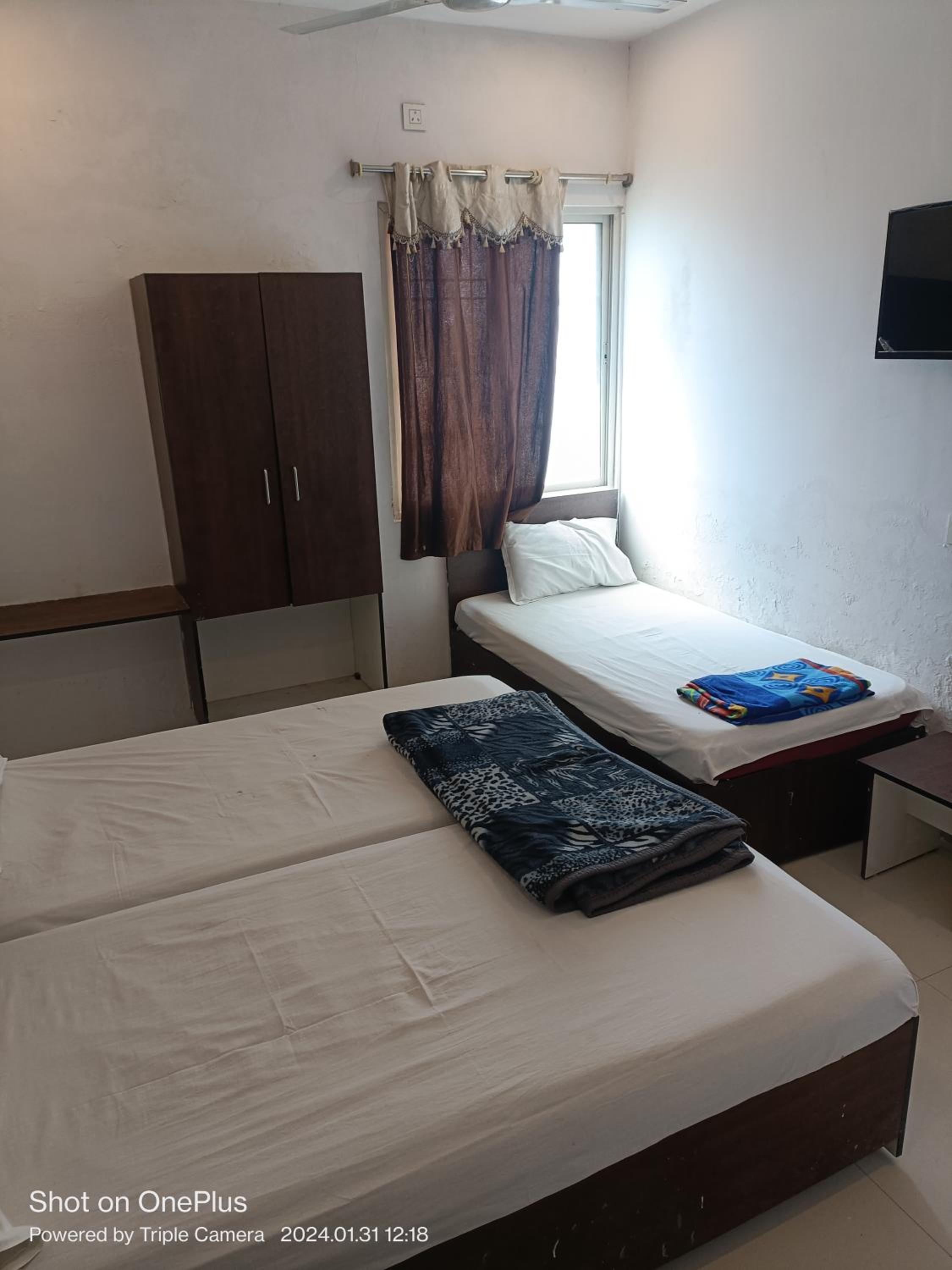 Budget Triple Room photo 1