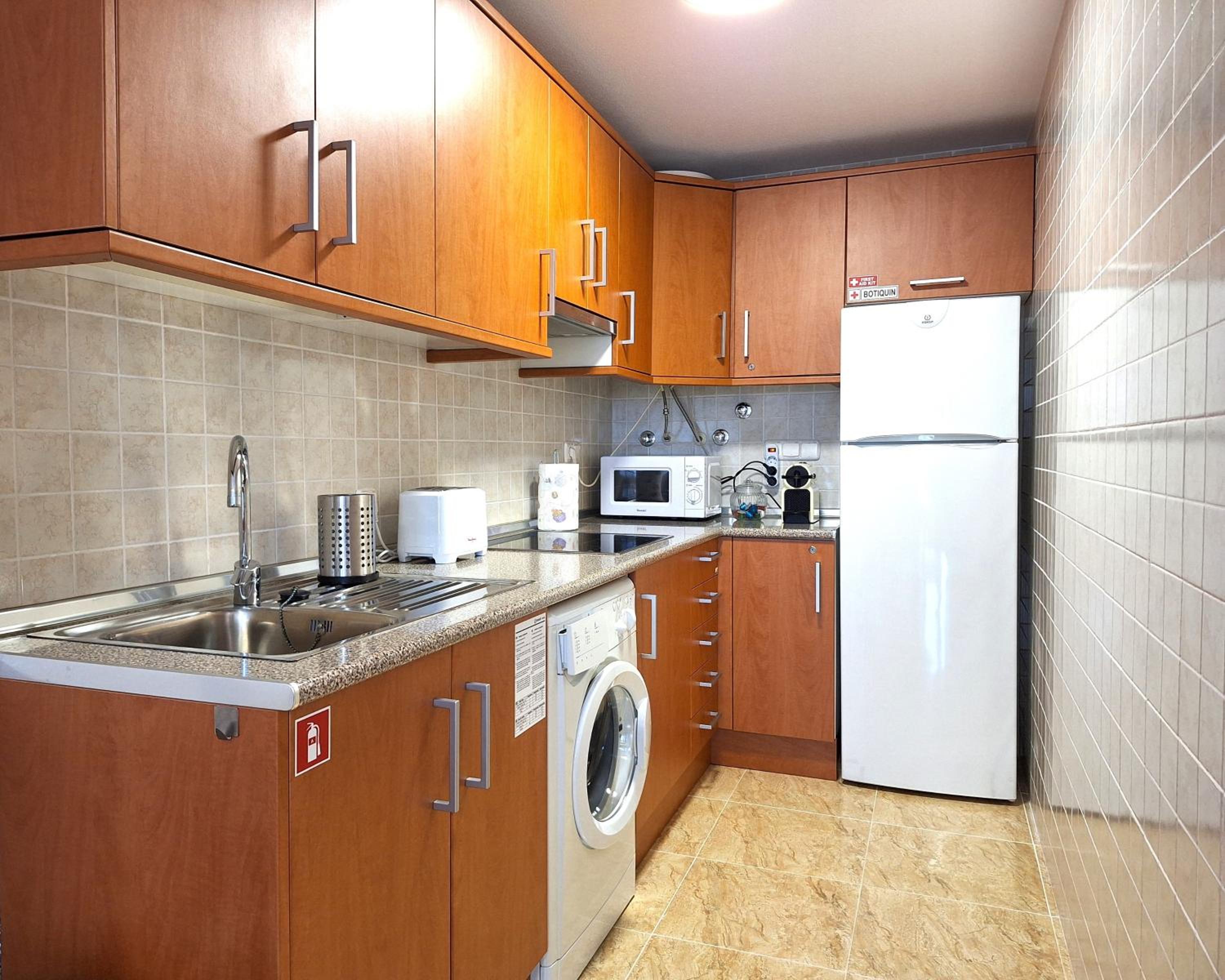 One-Bedroom Apartment photo 3