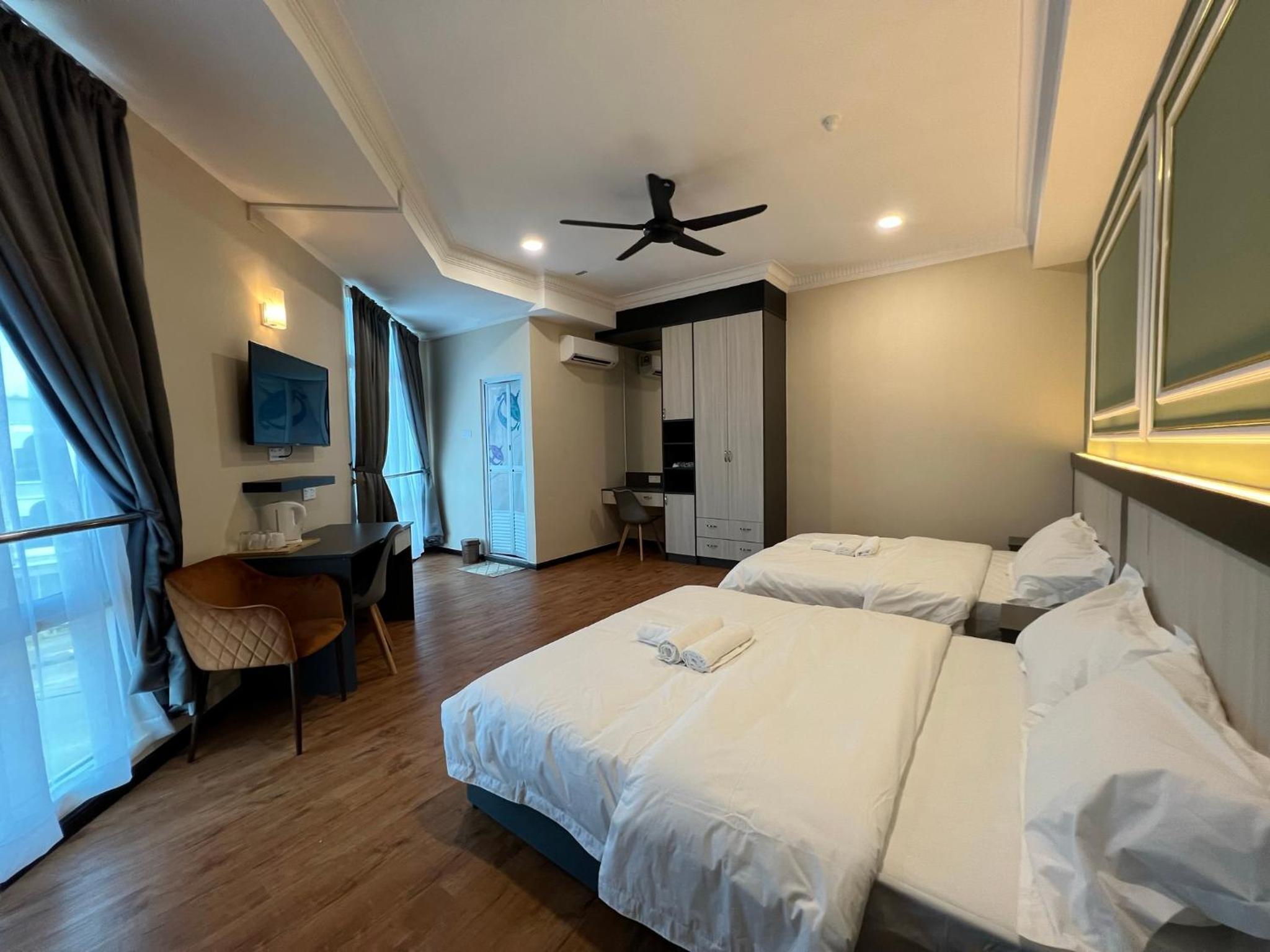 Deluxe Suite