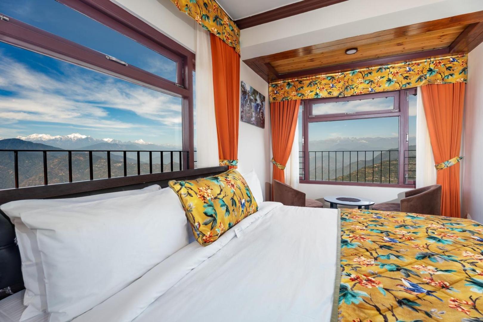 Premium Room with Mountain & River View - Photo 4