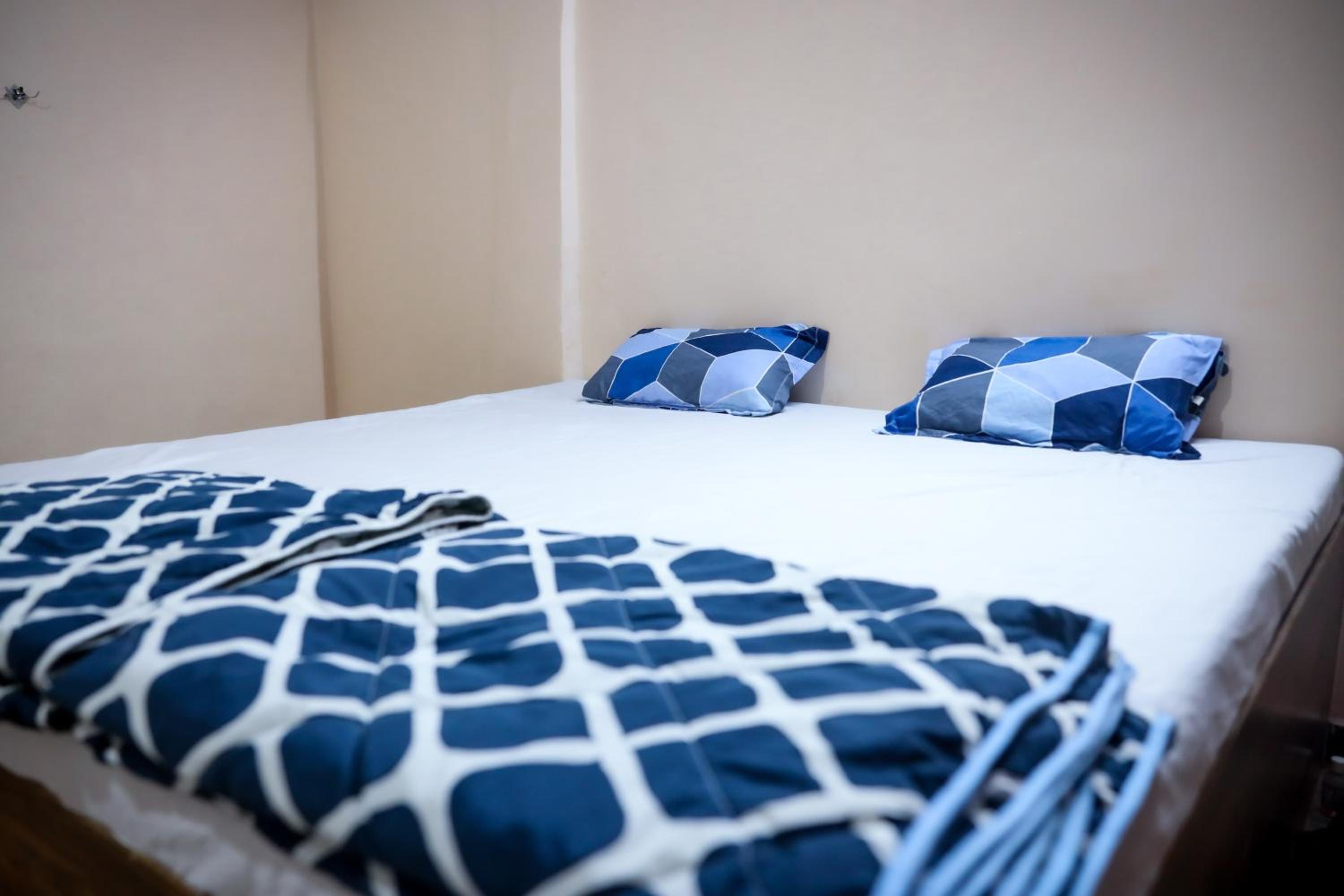 Deluxe King Room photo 2