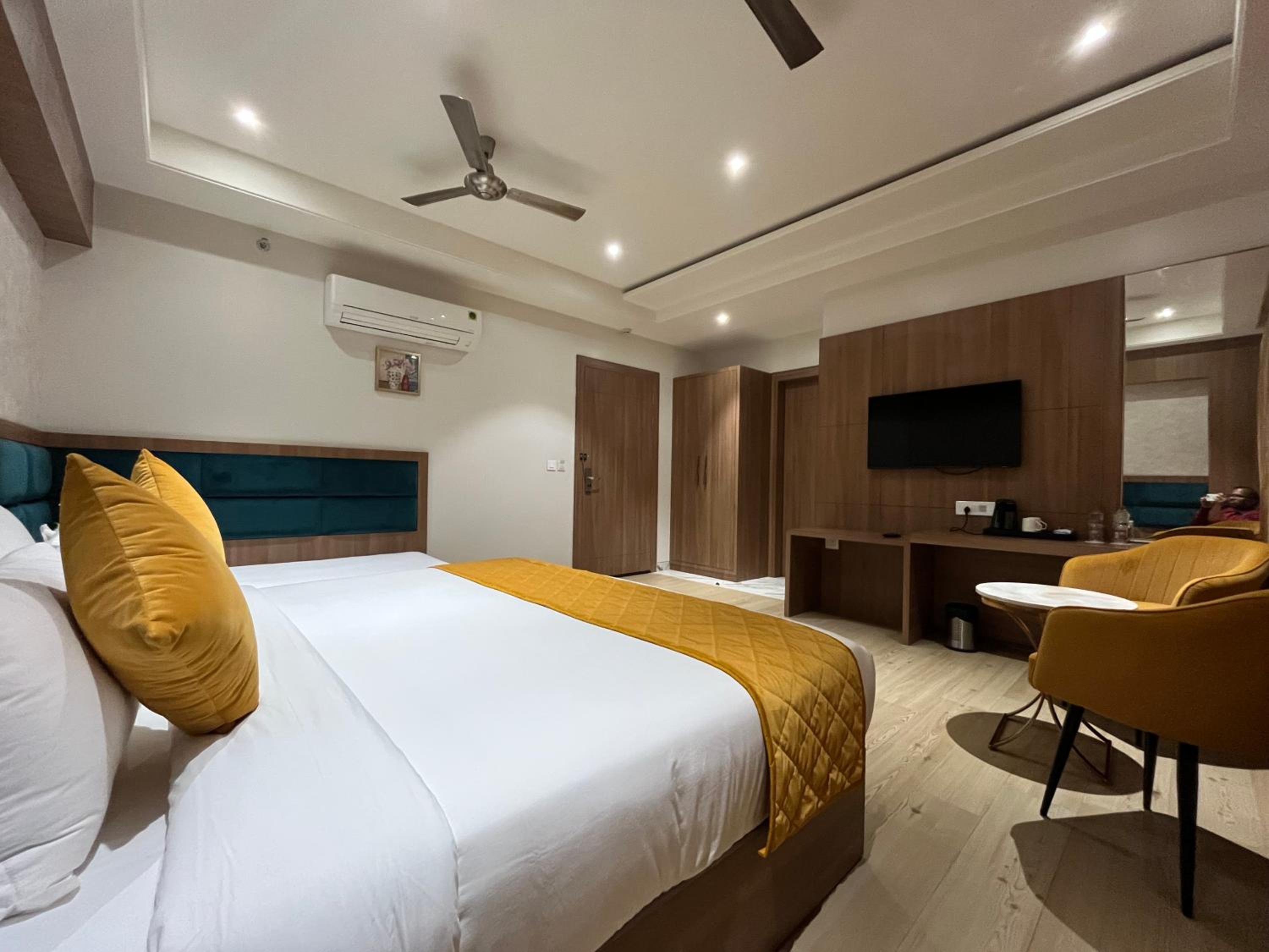 Luxury Triple Room - Photo 5