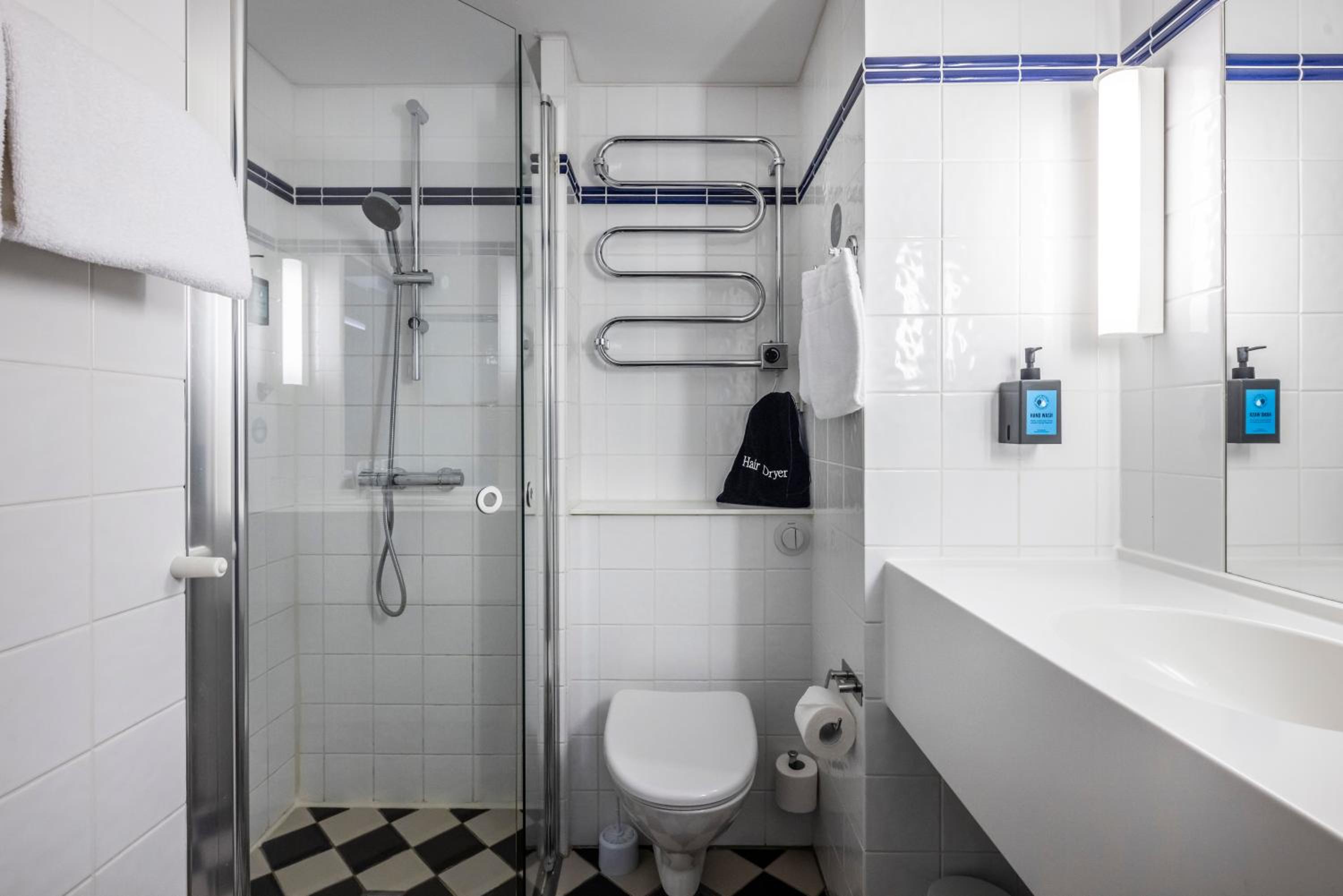 Compact Double