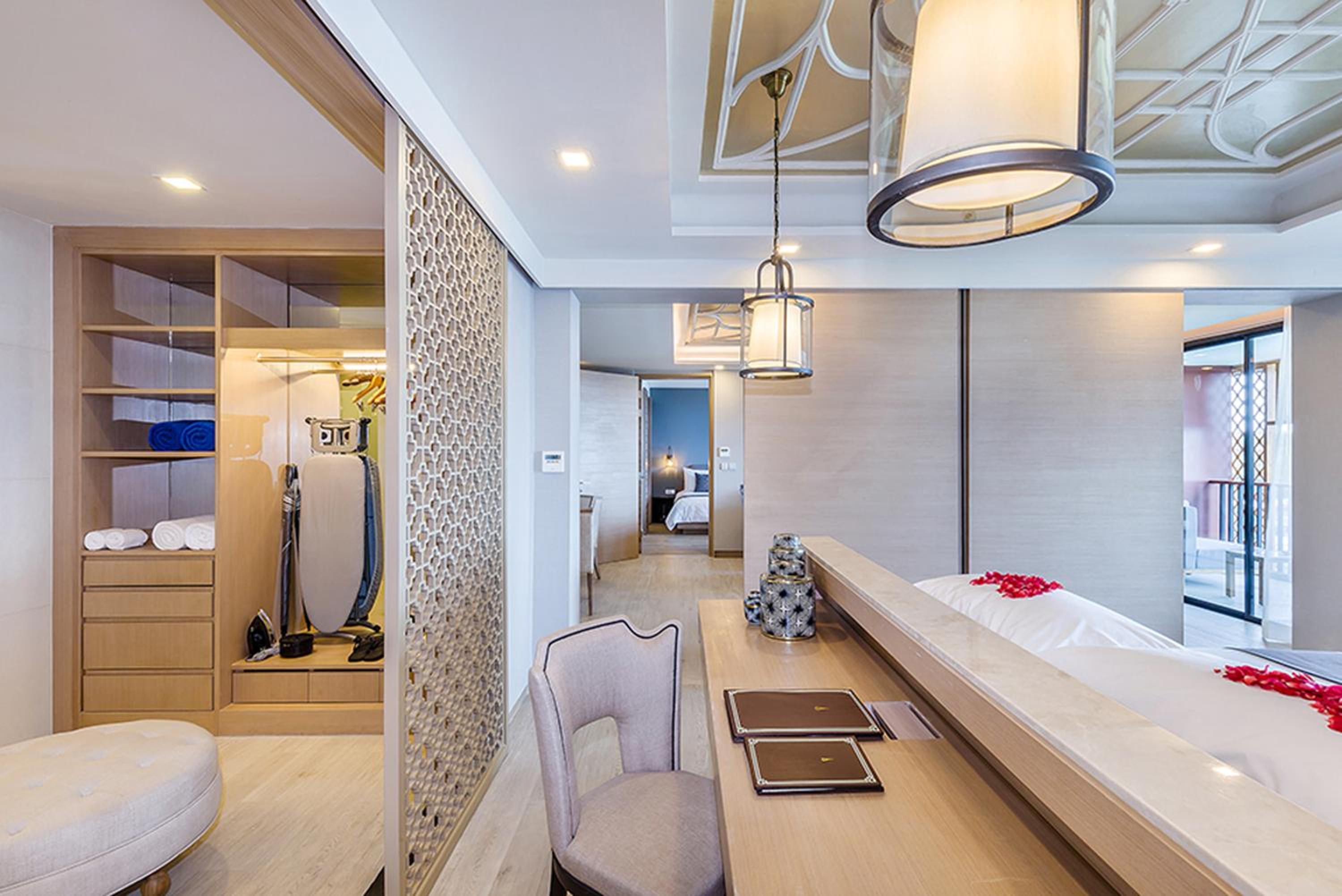 Avista  Two Bedroom Suite with Balcony and Sea View photo 3