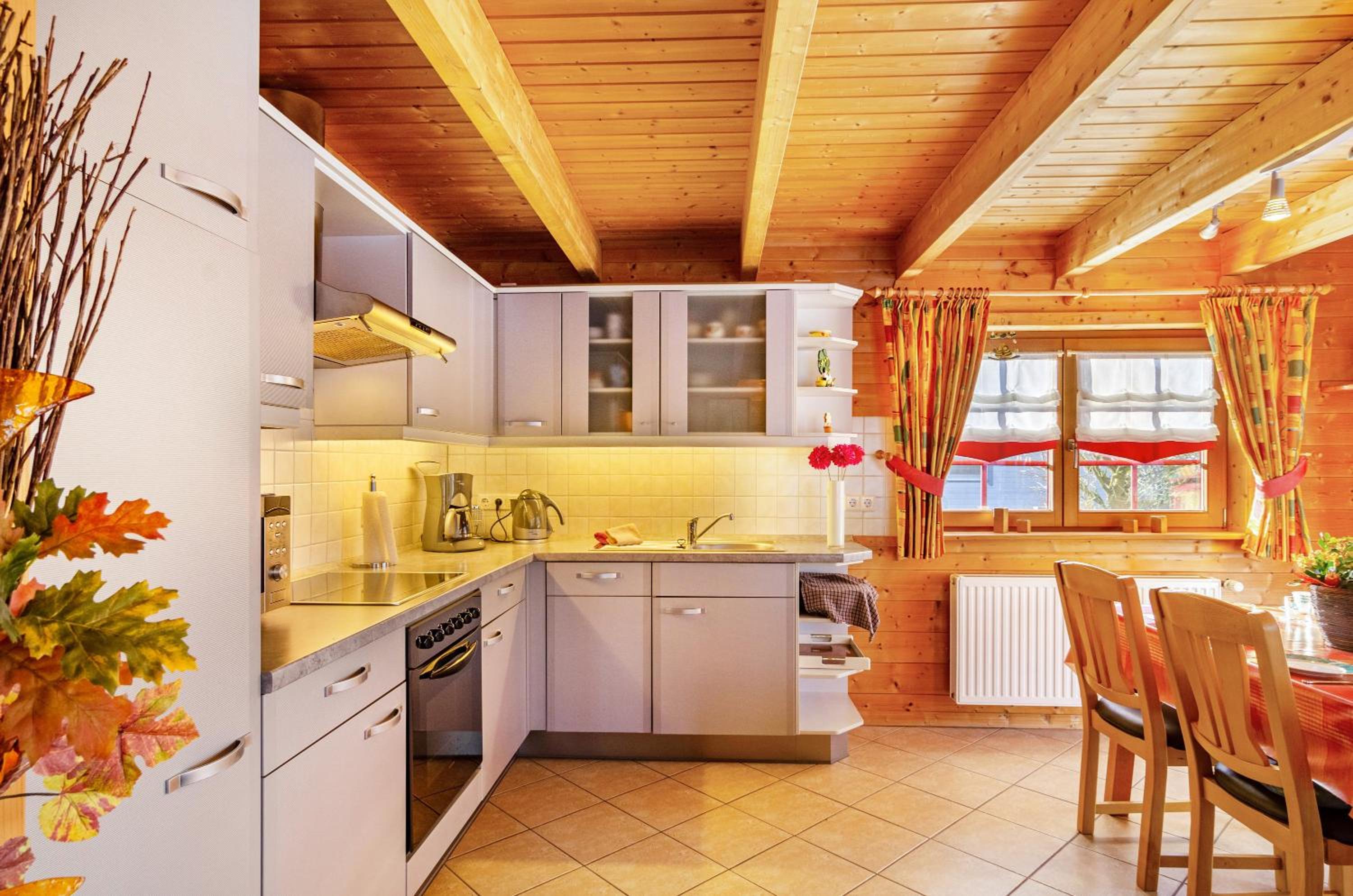 Three-Bedroom House photo 2