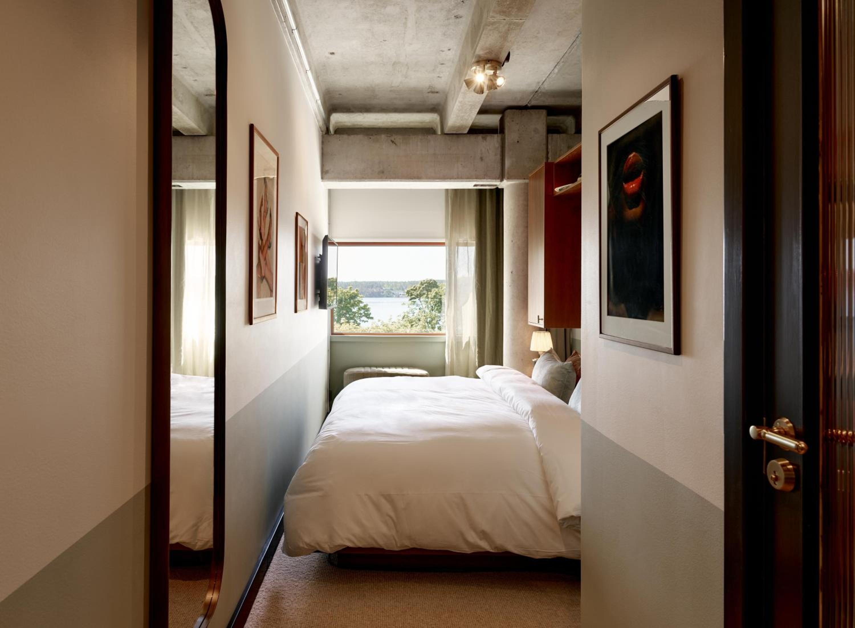 Small Double Room - Photo 2