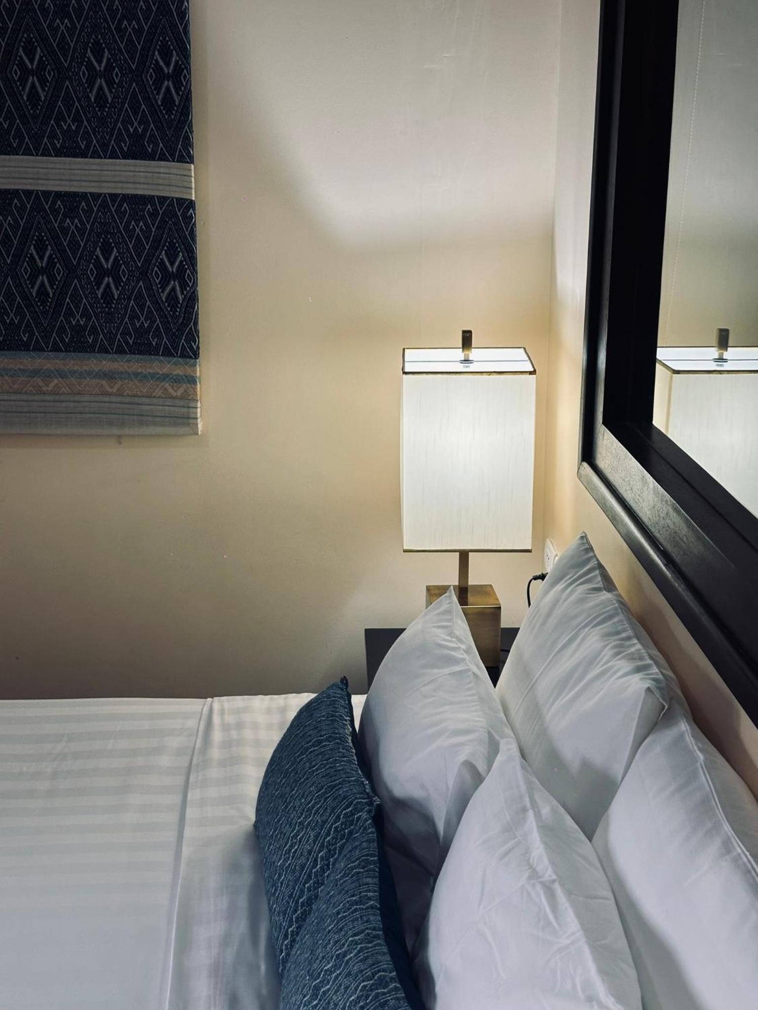 Deluxe Double or Twin Room with Balcony - Photo 9