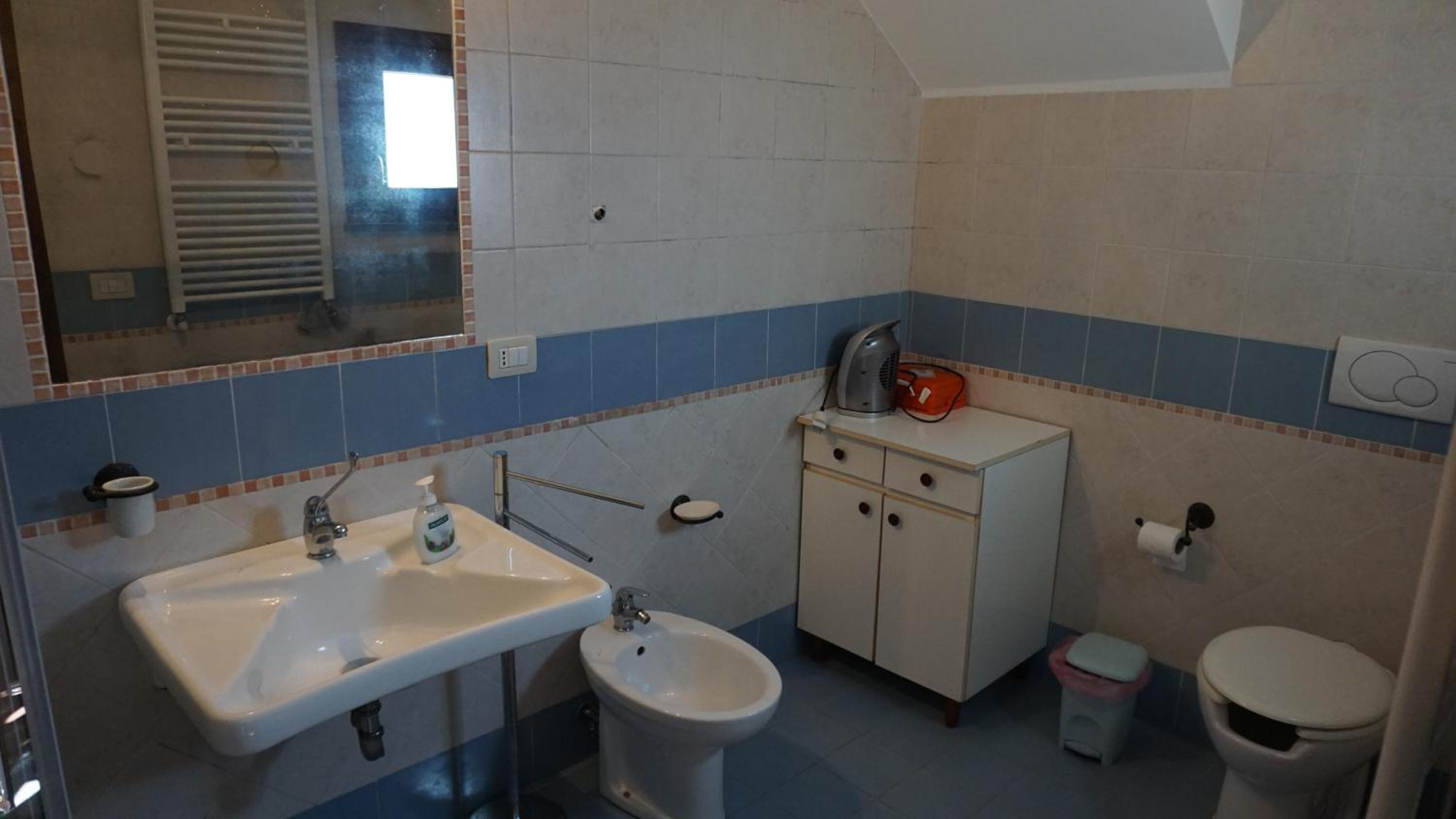 Three-Bedroom Apartment with Terrace photo 2
