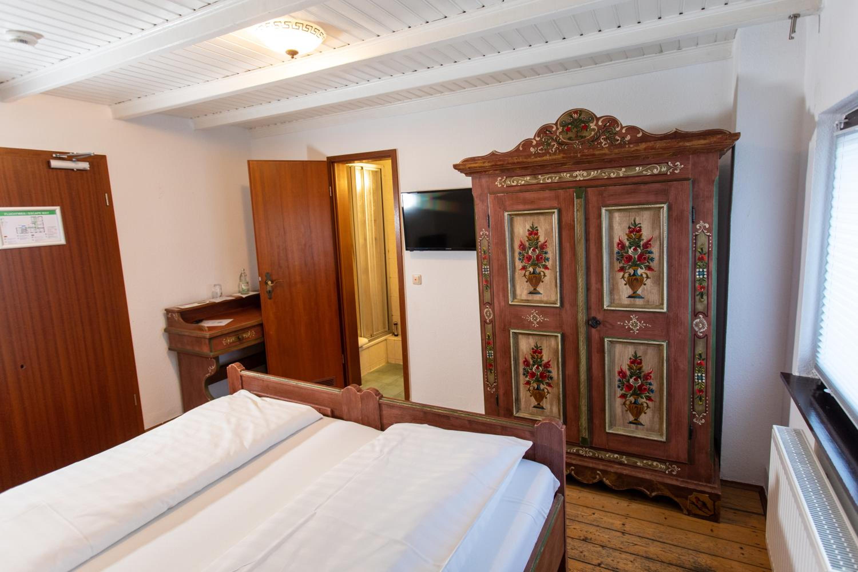 Classic Double Room