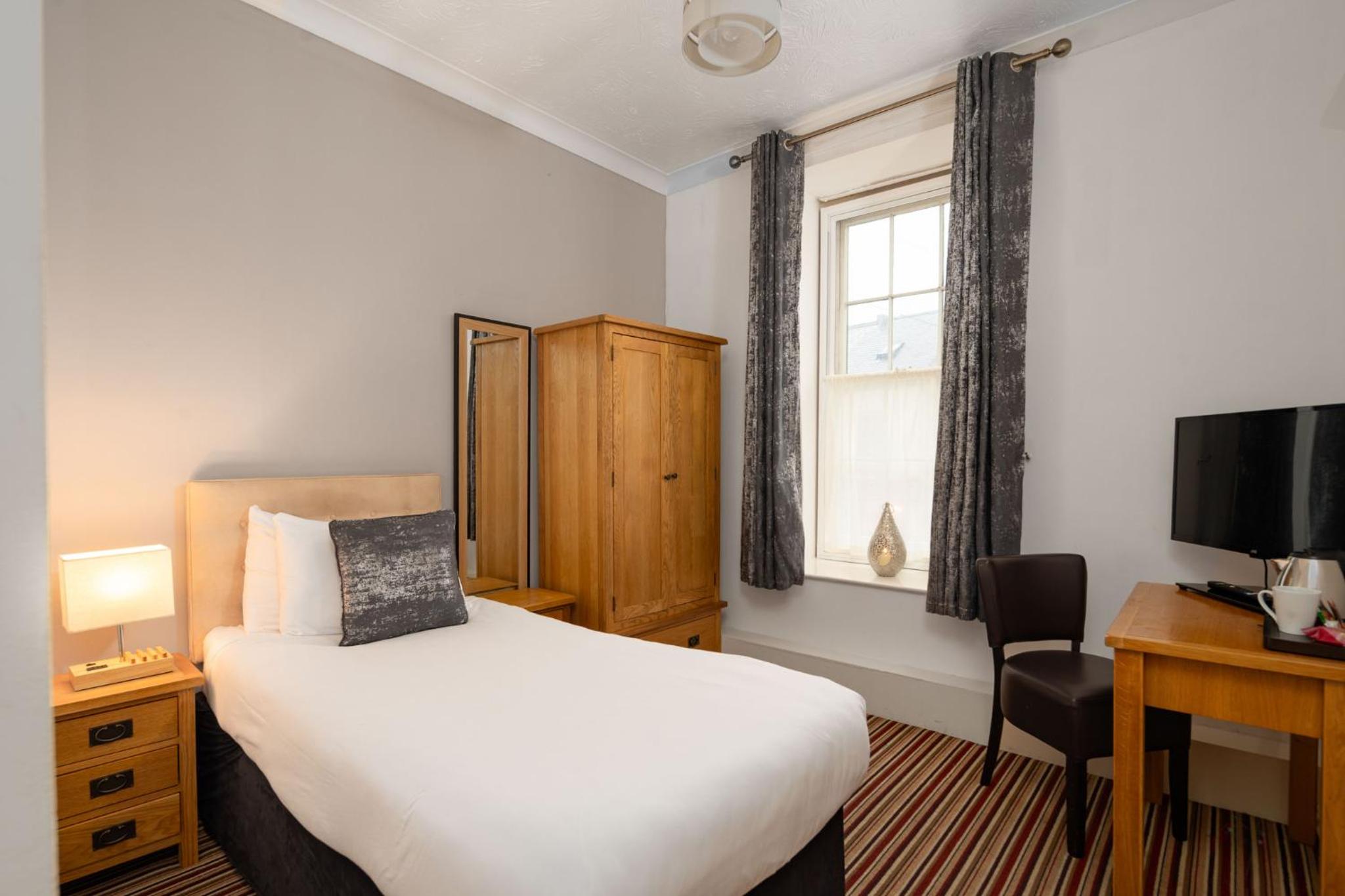 Single Room photo 2
