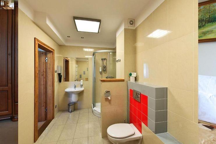 Deluxe Twin Room photo 2