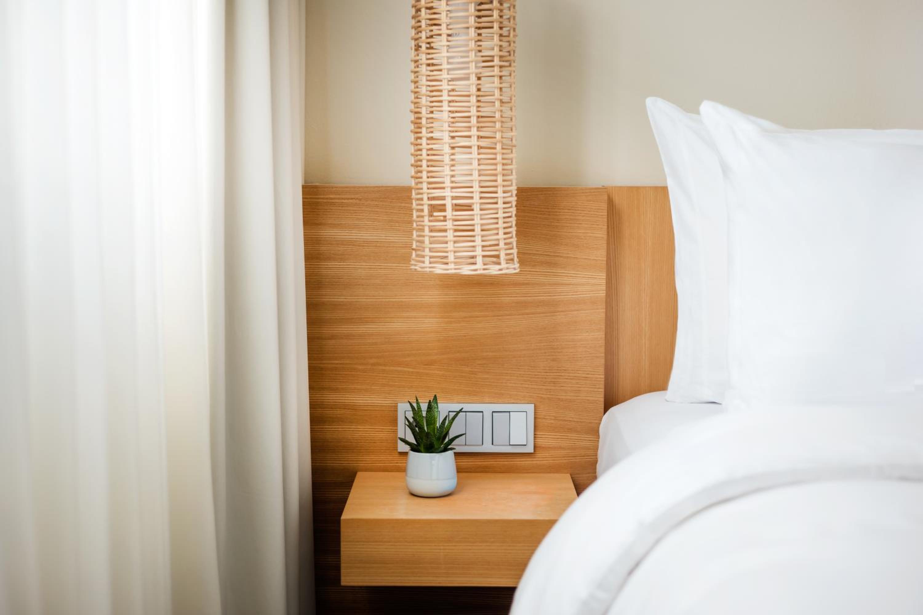 Queen Room - High Floor