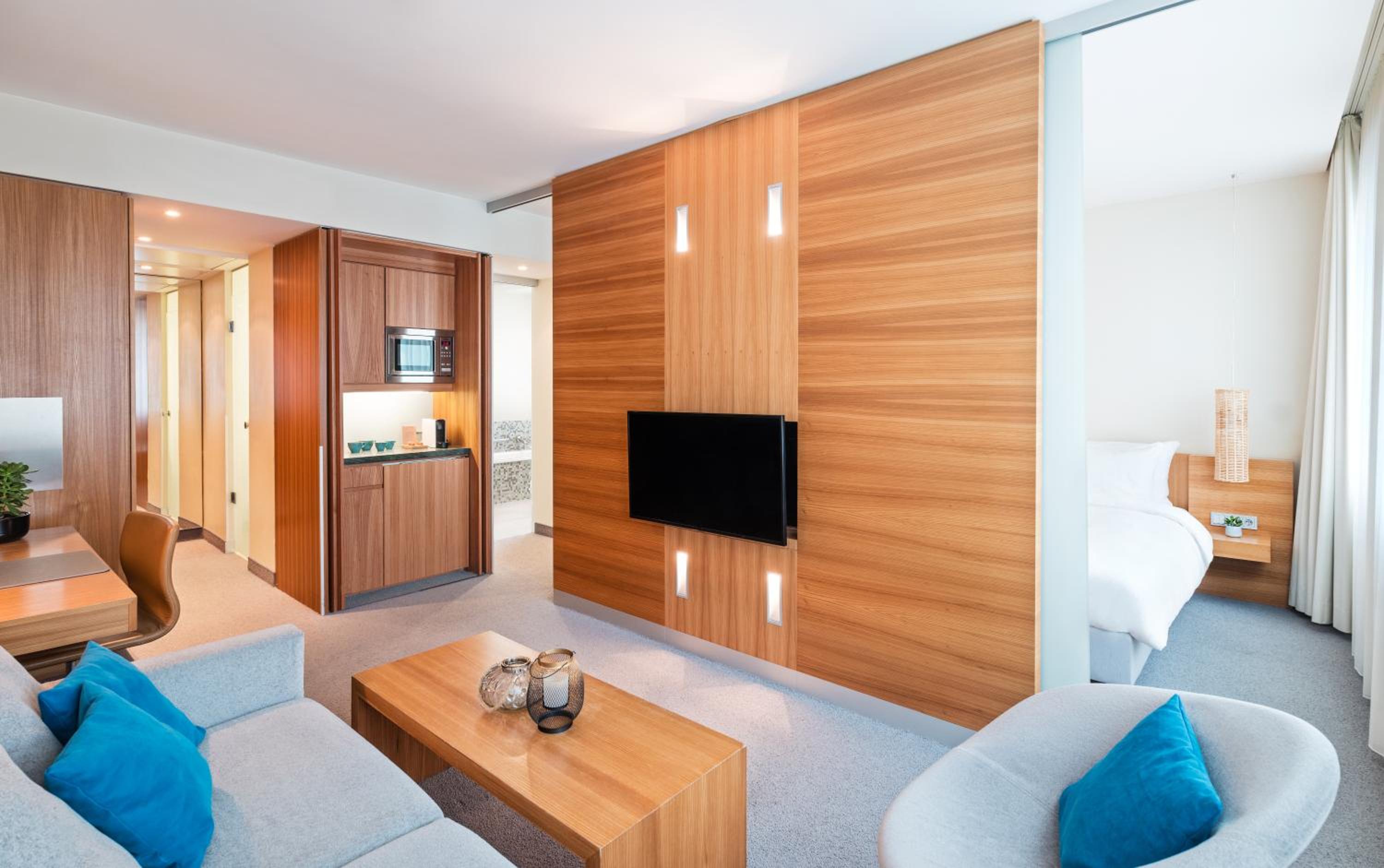 Junior Suite thumbnail 6