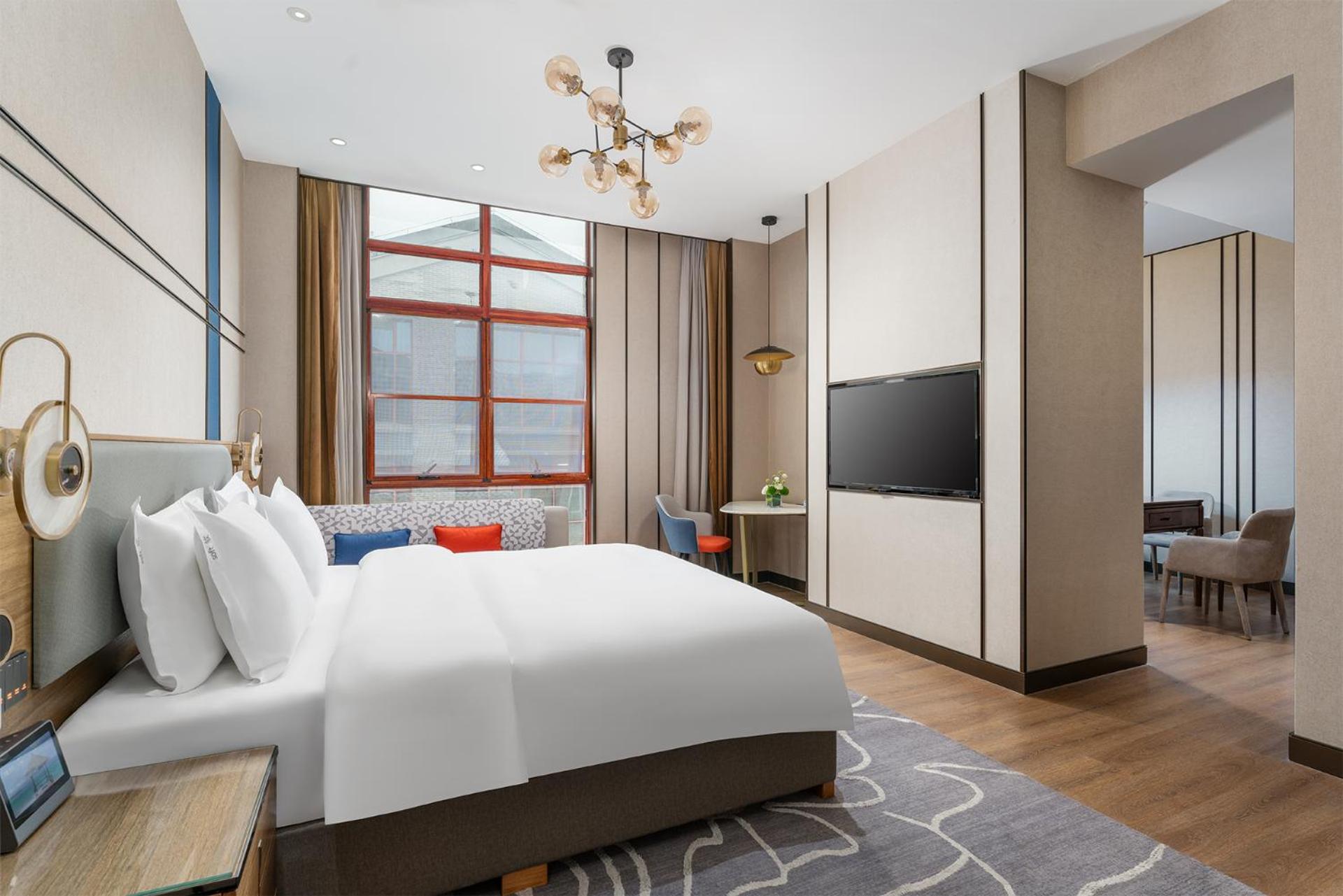 One-Bedroom Suite photo 1