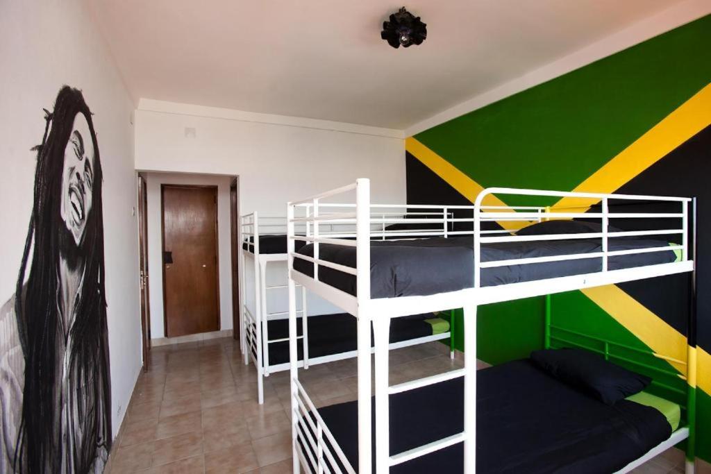 Einzelbett im 4-Bett-Schlafsaal-Zimmer
