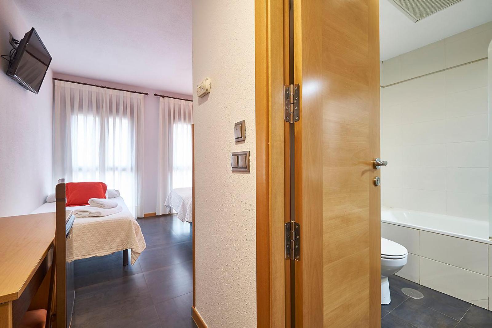 Triple Room (3 single Beds) photo 2