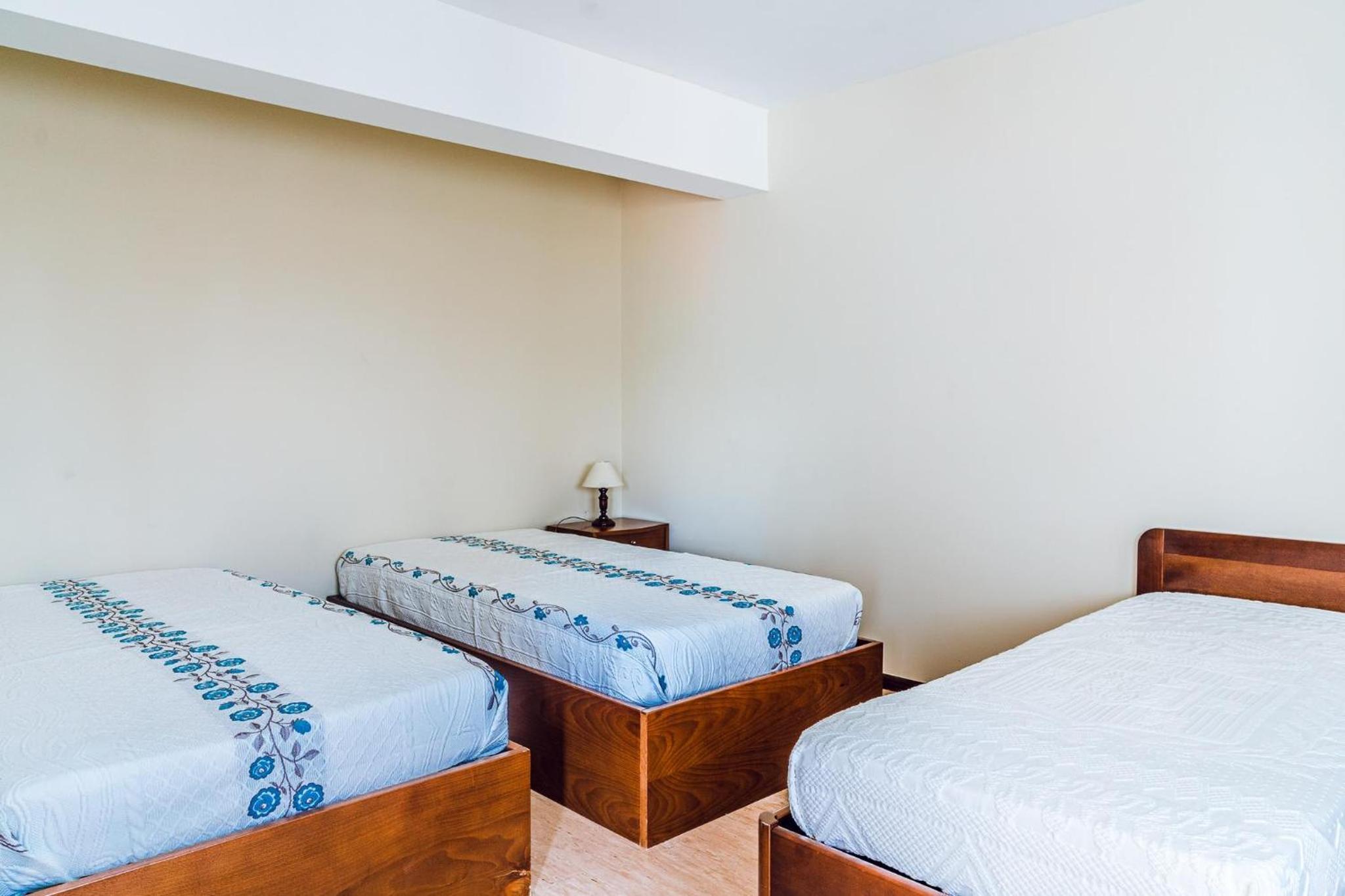 Deluxe Room (2 Adults + 1 Child) photo 2