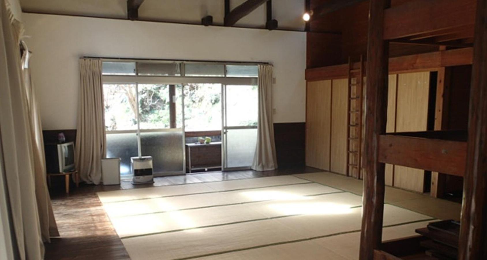 Bungalow photo 1