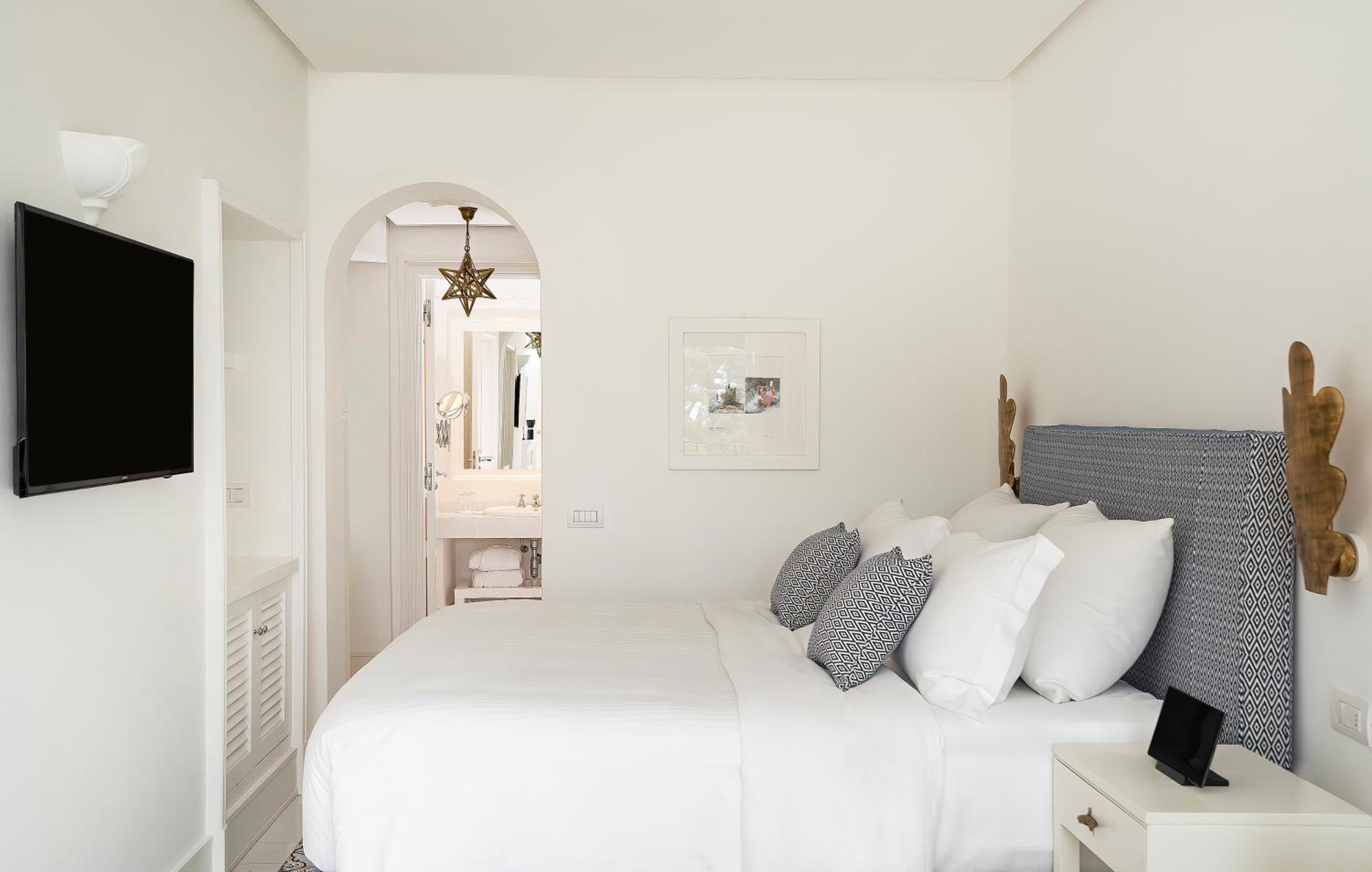 Superior Double Room - Photo 8