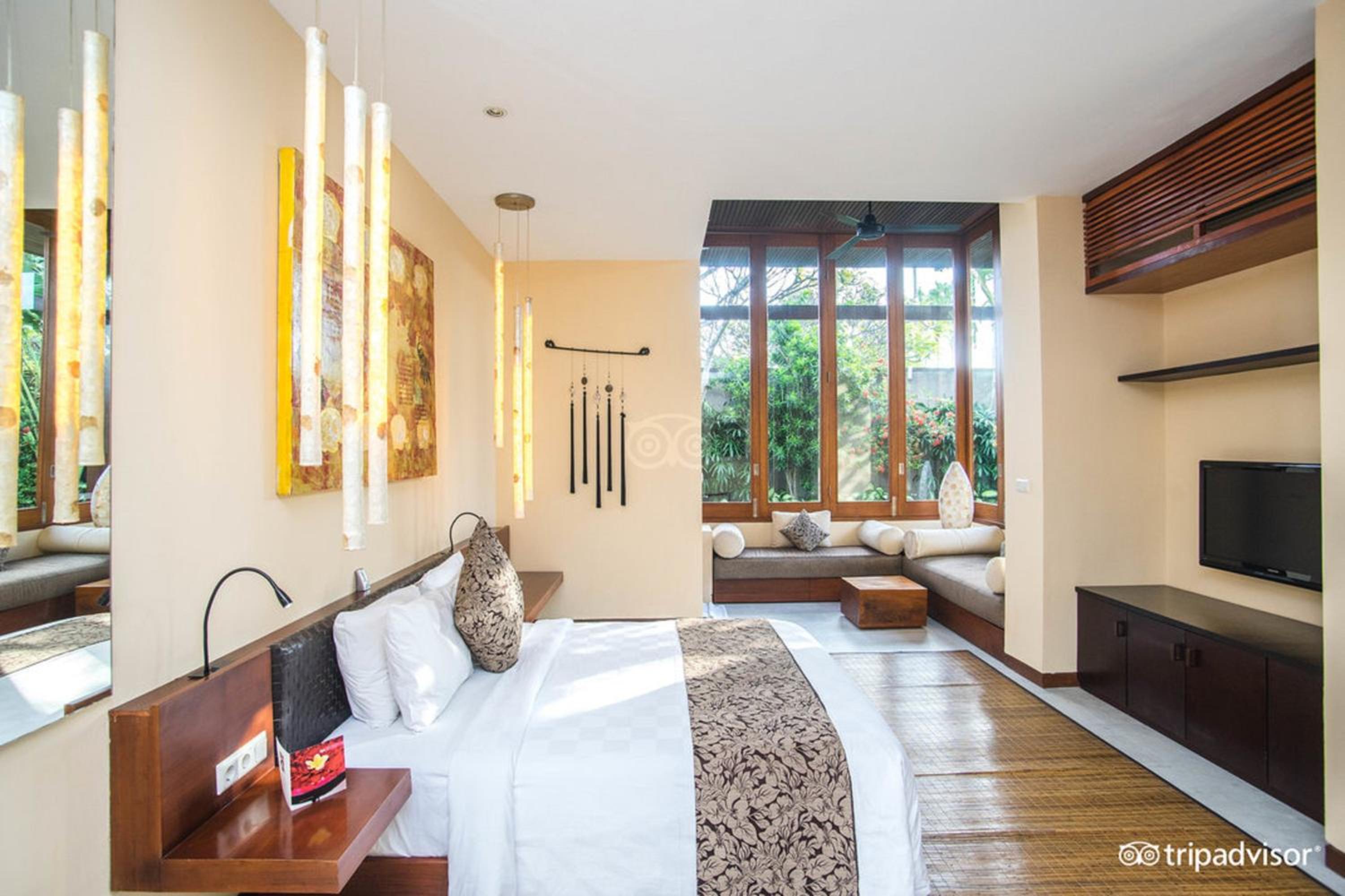 Two-Bedroom Villa with Private Pool - Photo 29