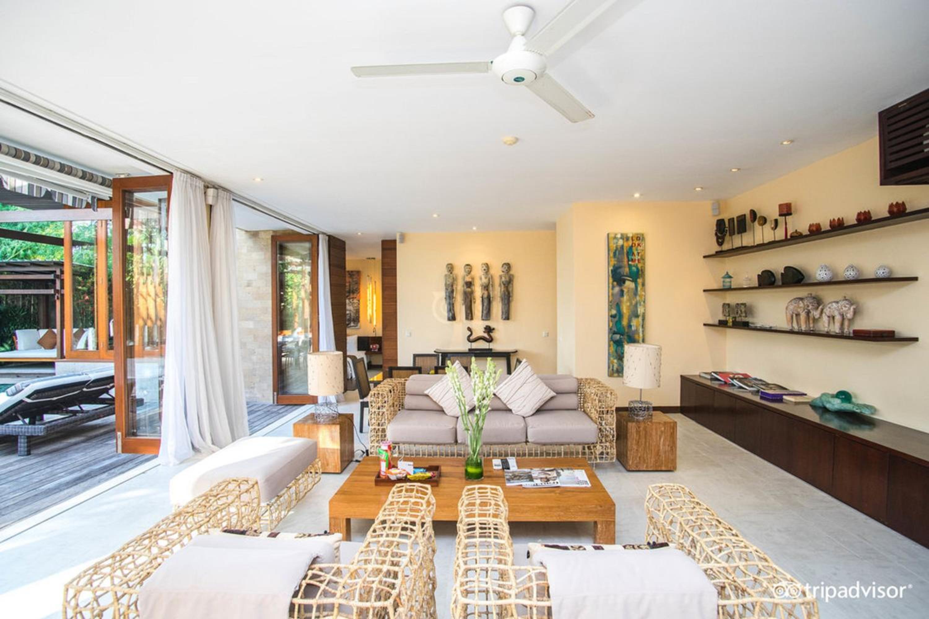 Two-Bedroom Villa with Private Pool - Photo 23