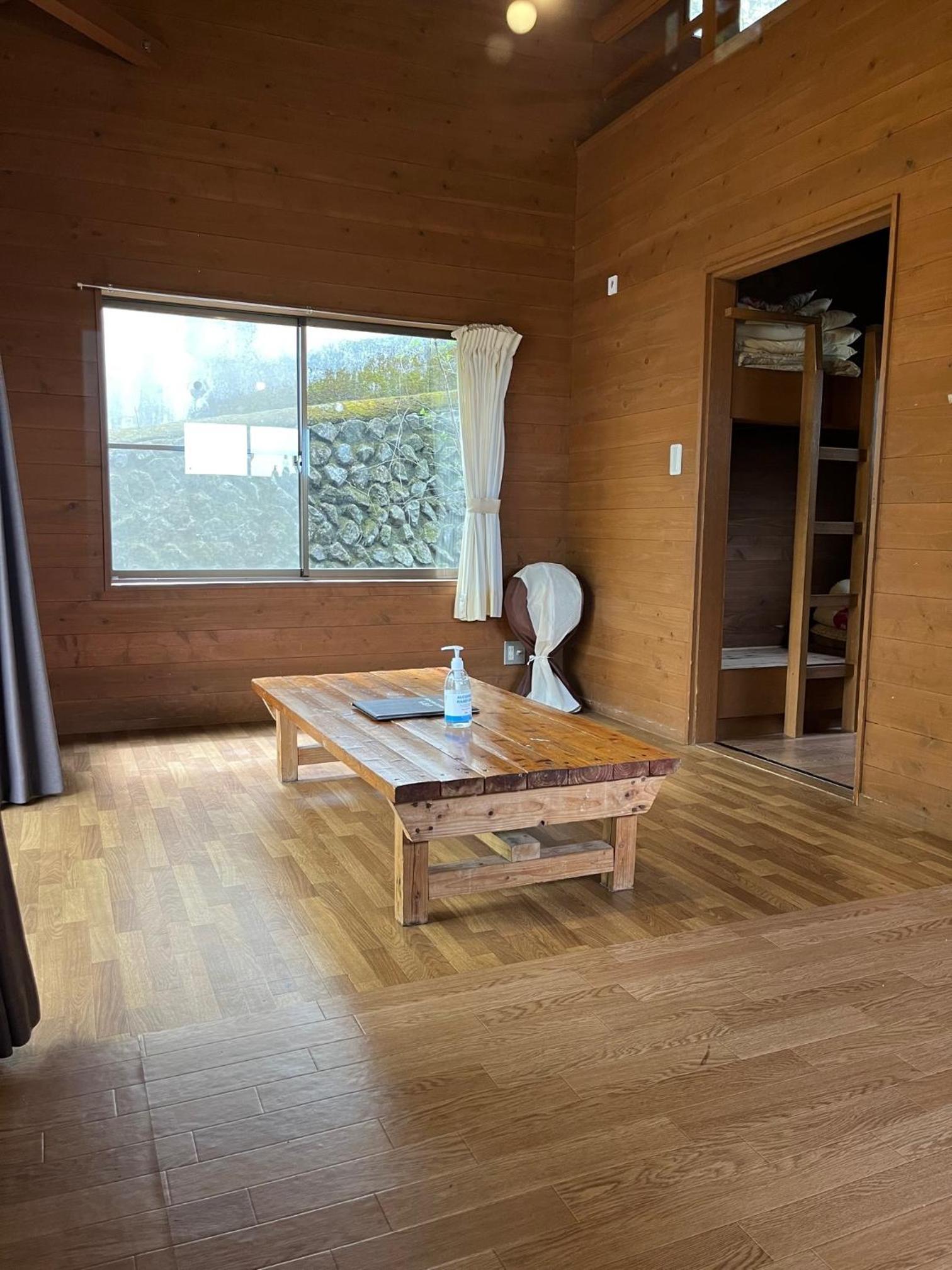 Bungalow photo 1