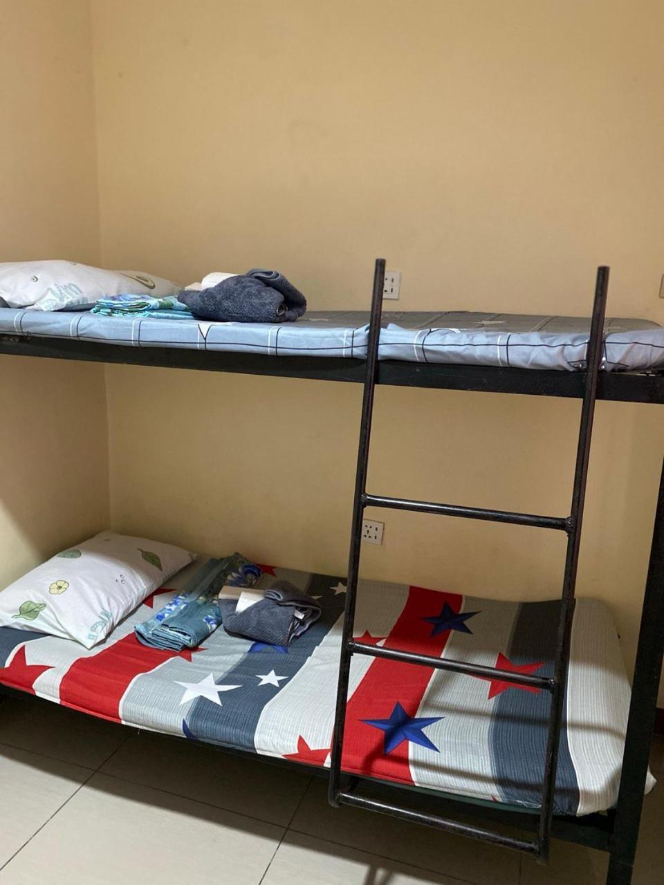 Budget Twin Room - Photo 4