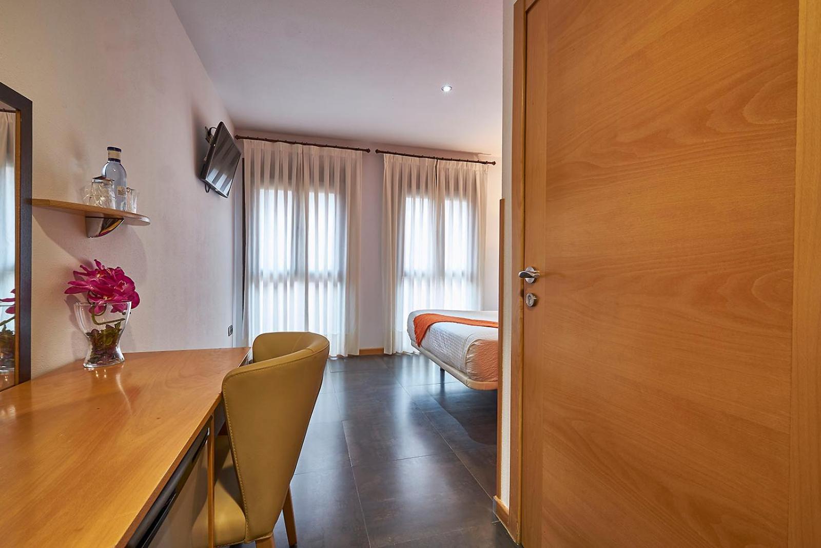 Double Room - Disability Access photo 3