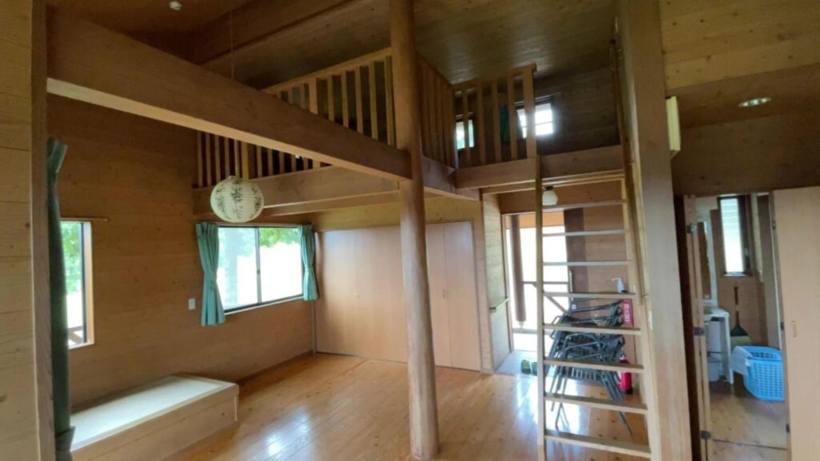 Bungalow photo 1