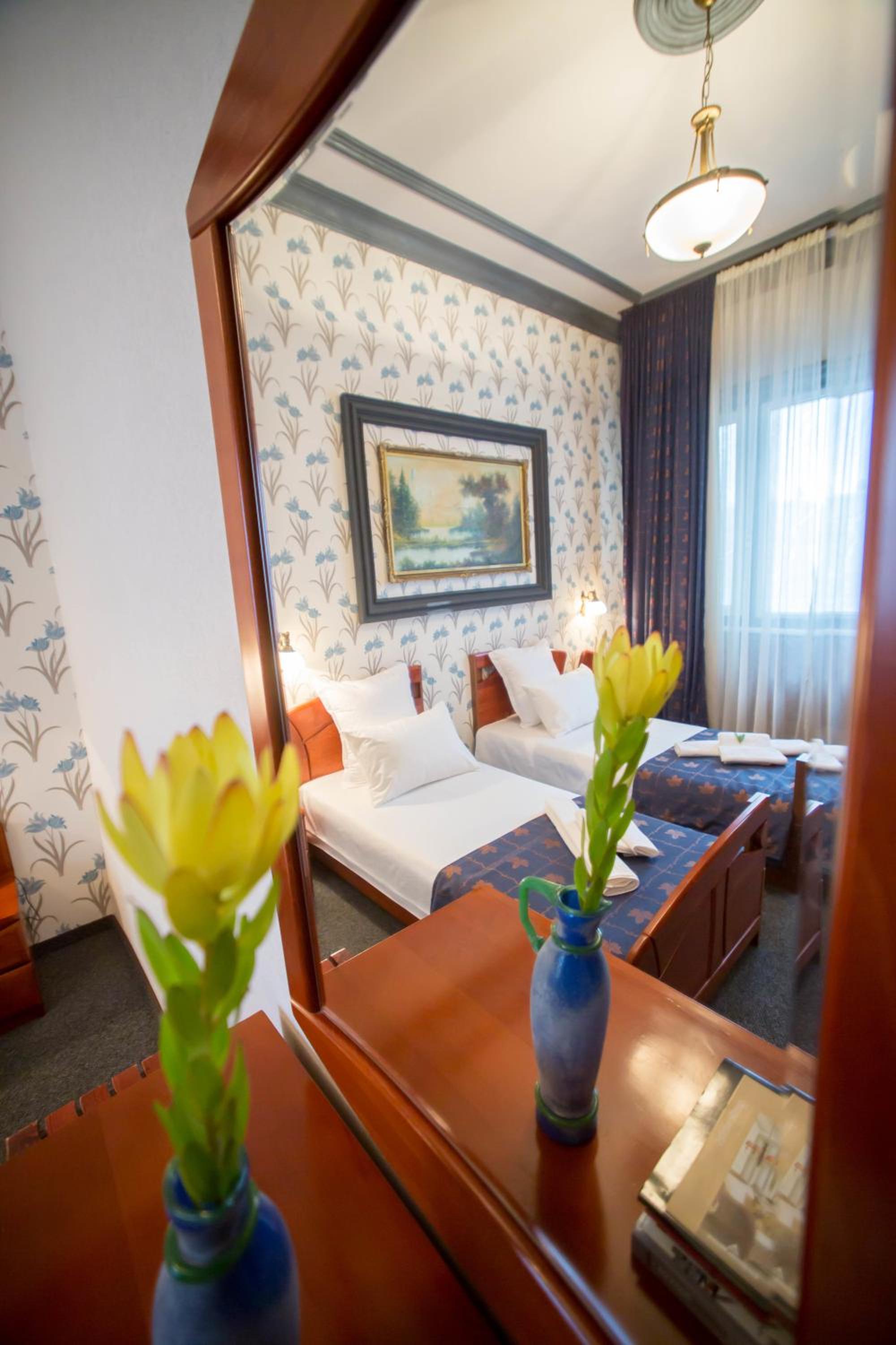 Twin Suite - Photo 1