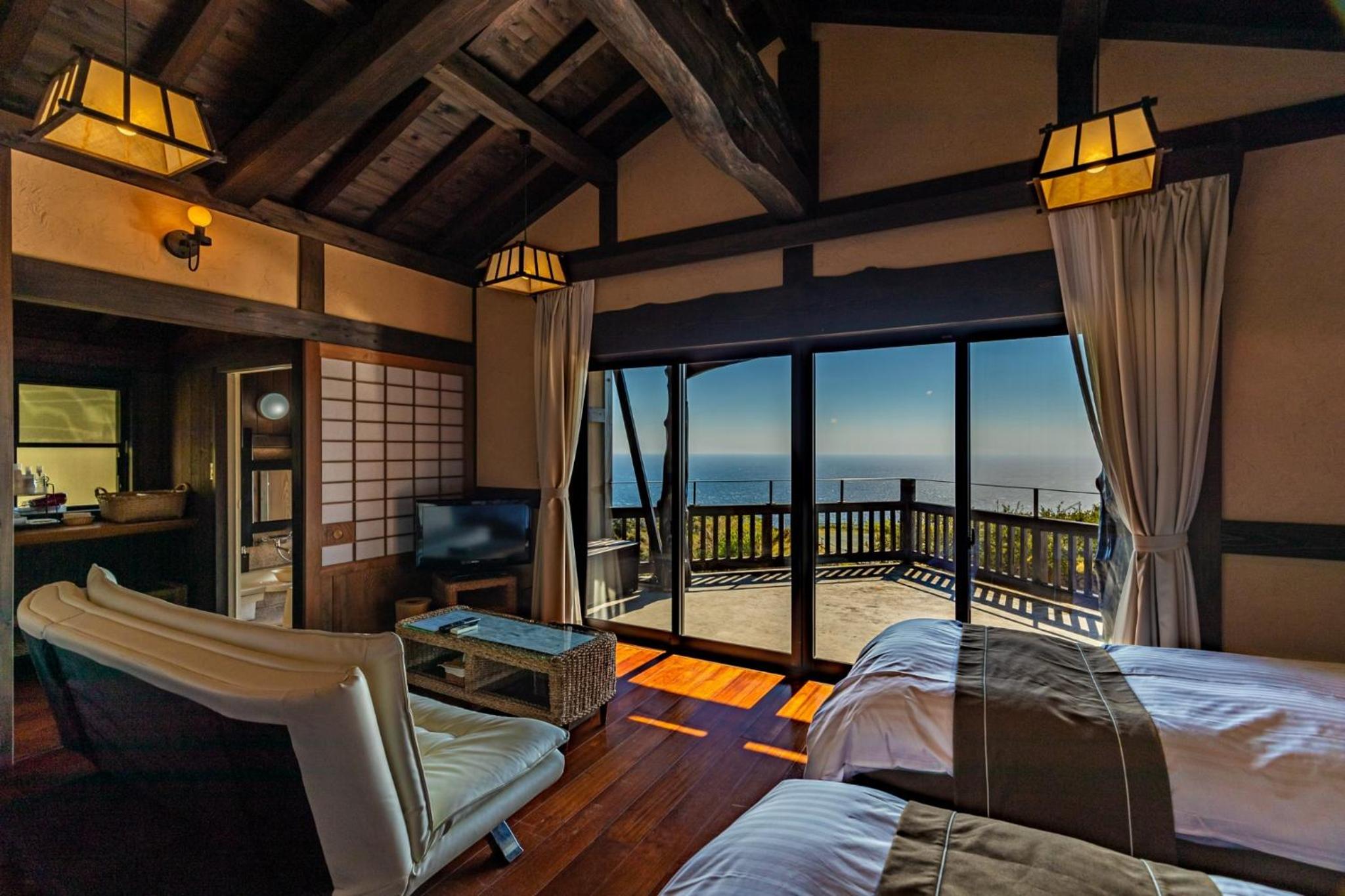 Bungalow photo 1