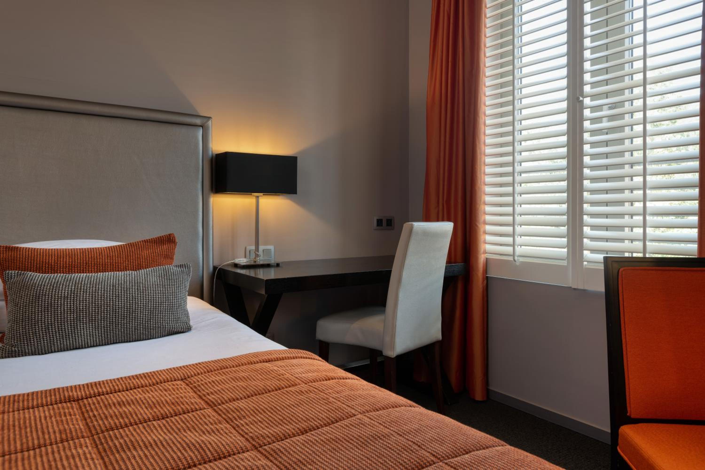 Standard Double Room - Photo 2