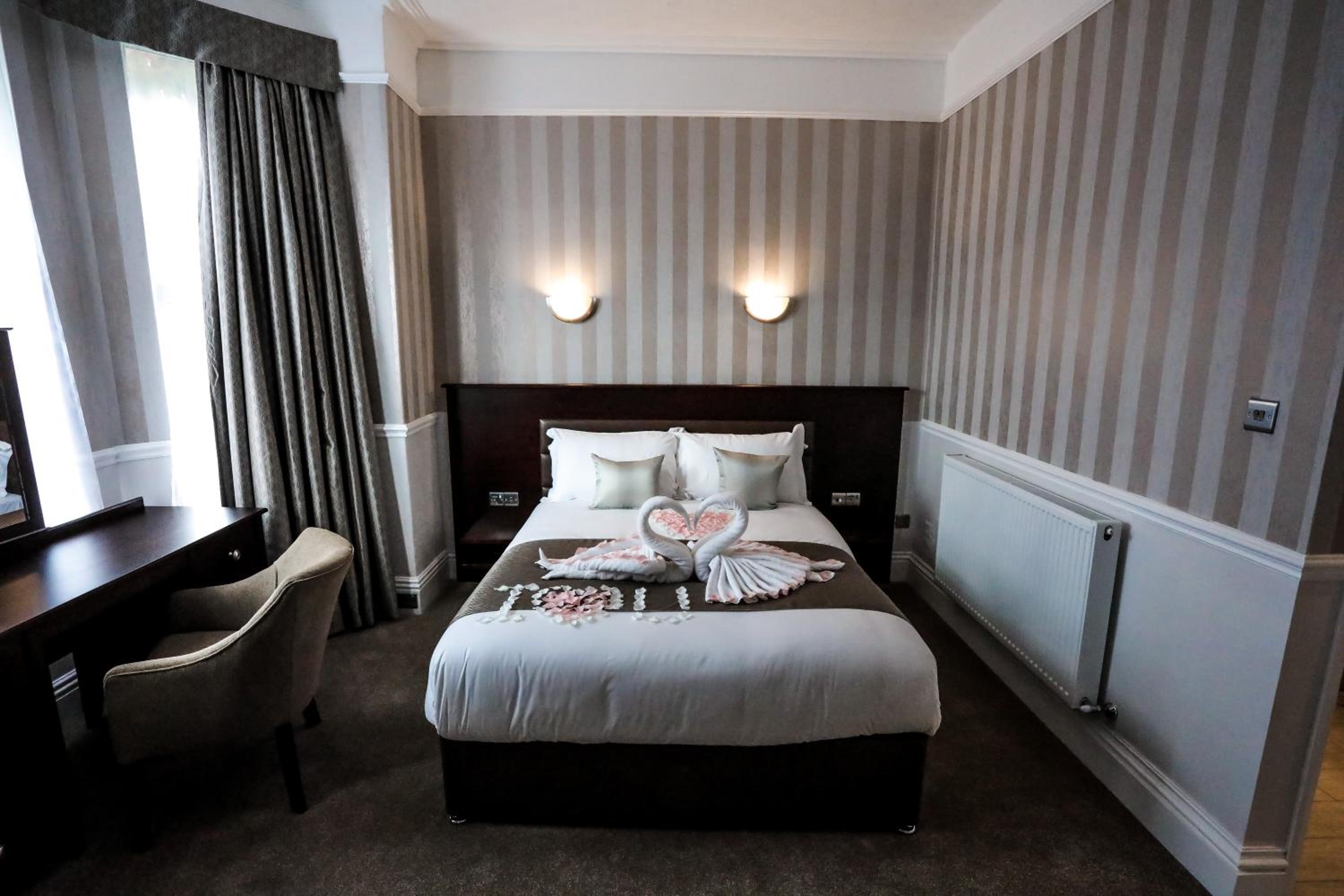 Superior Suite - Photo 2