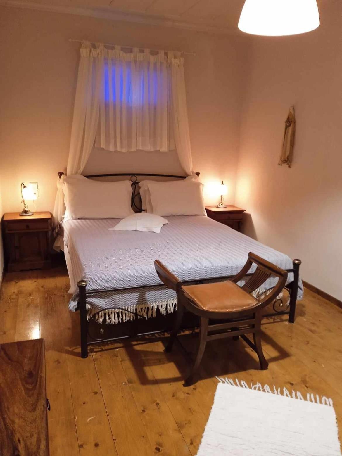 Deluxe Double Room with Balcony and Sea View photo 1